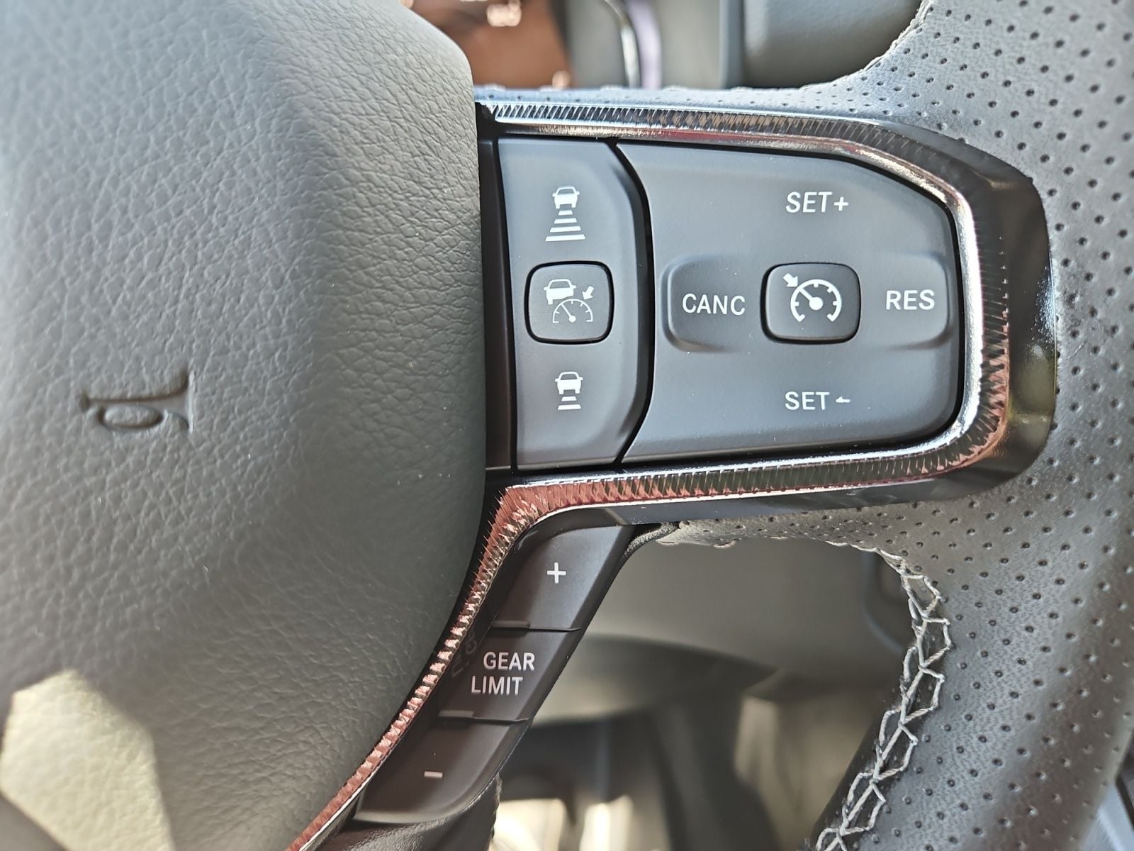 New 2026 Ram 1500 Rebel - photo - 24