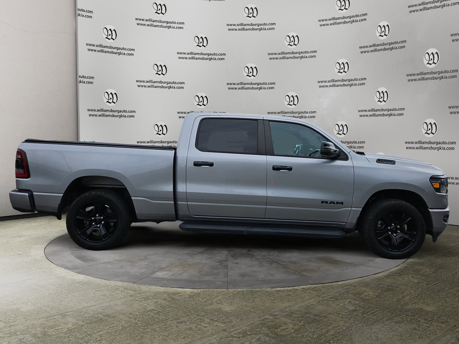 Pre-Owned 2024 Ram 1500 Big Horn/Lone Star - photo - 5