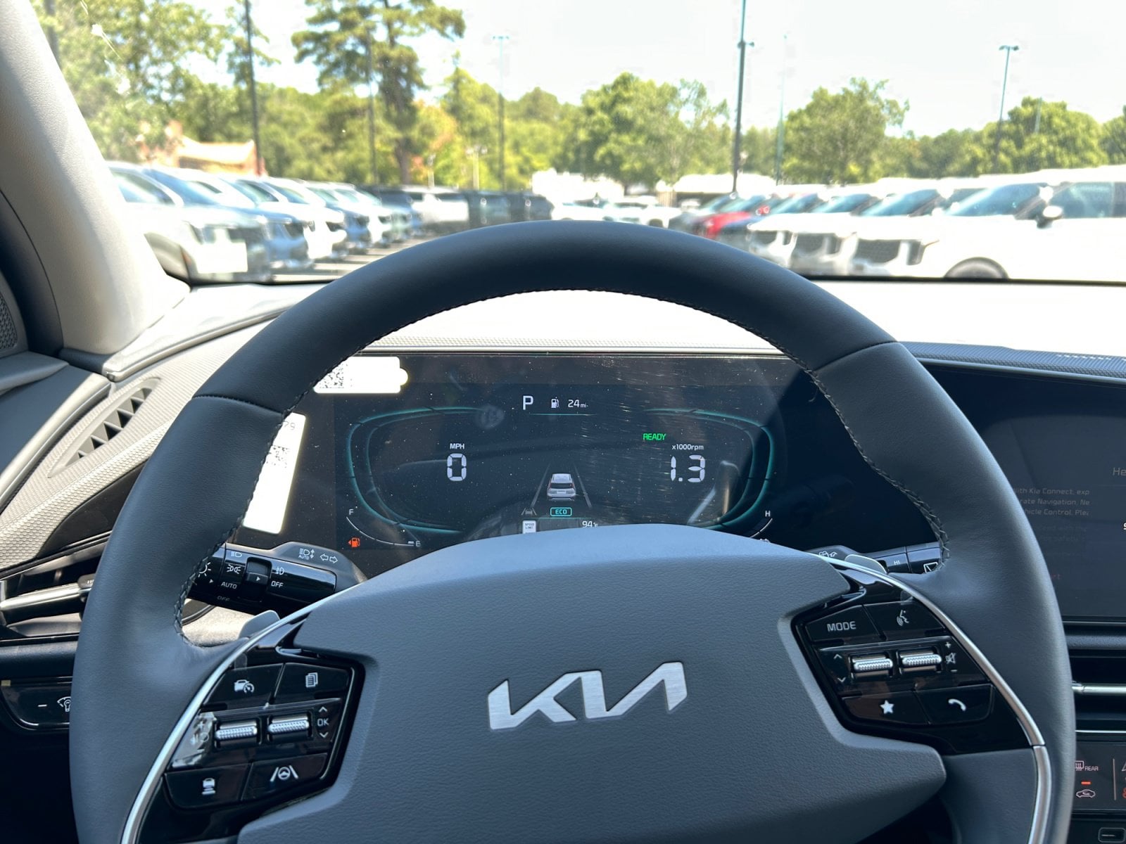 New 2026 Kia Niro SX - photo - 22