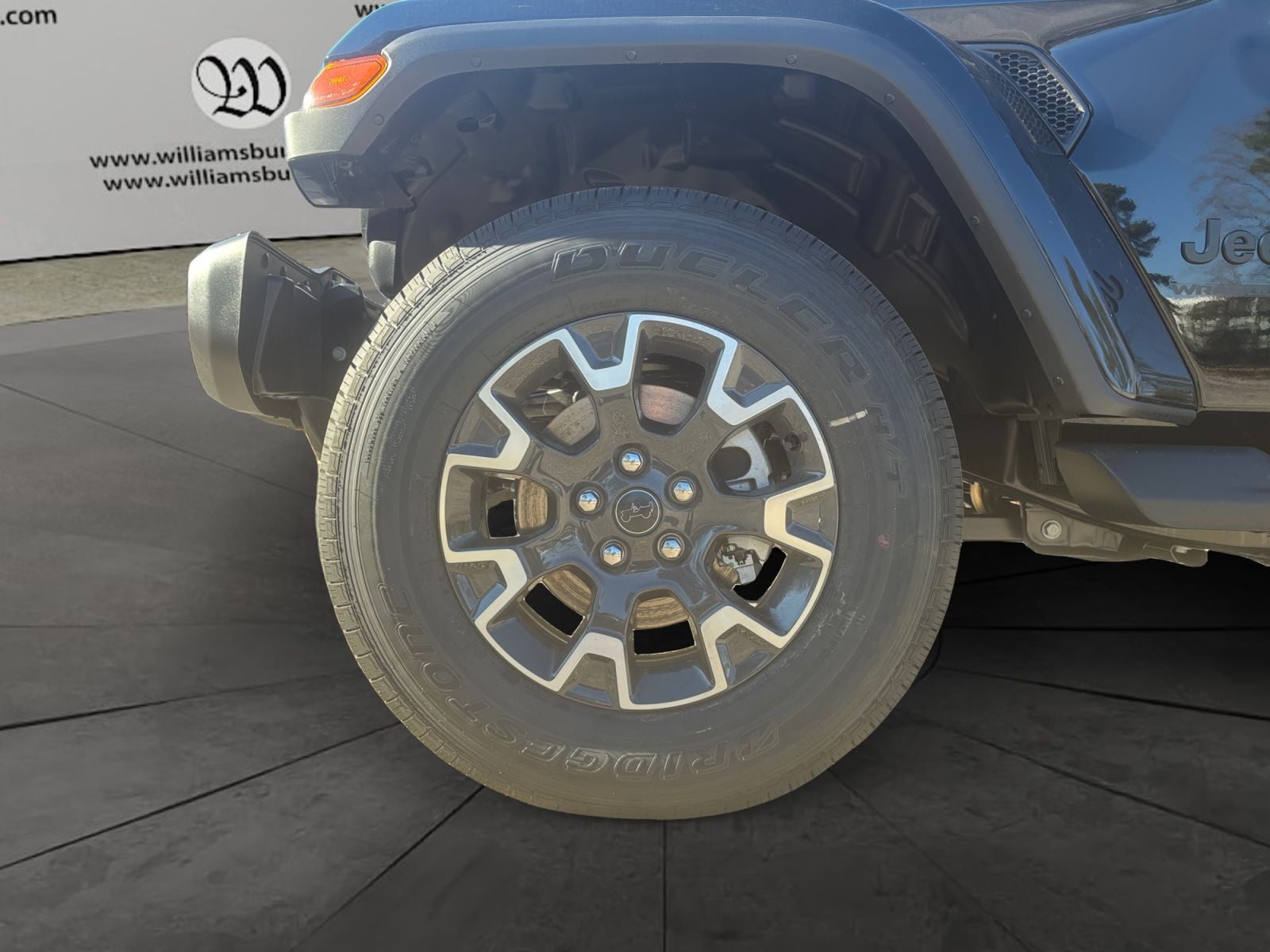 New 2026 Jeep Wrangler Sahara - photo - 13
