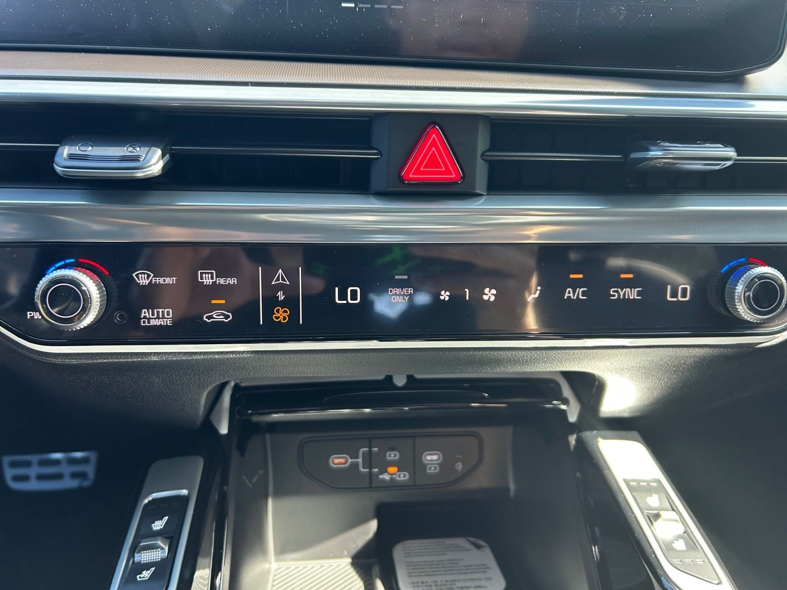 New 2026 Kia Sorento Hybrid X-Line SX Prestige - photo - 21