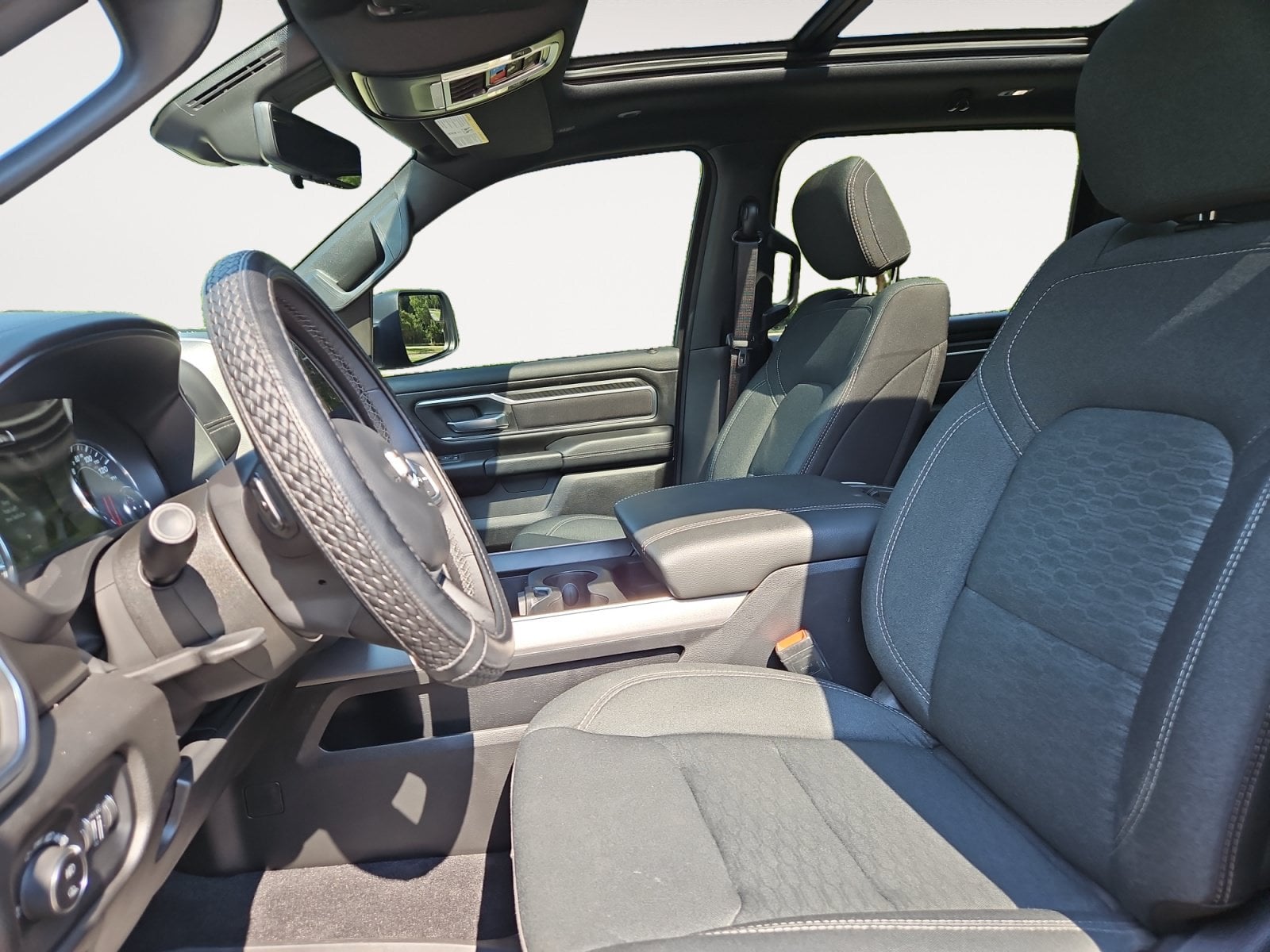 Pre-Owned 2025 Ram 1500 Big Horn/Lone Star - photo - 8