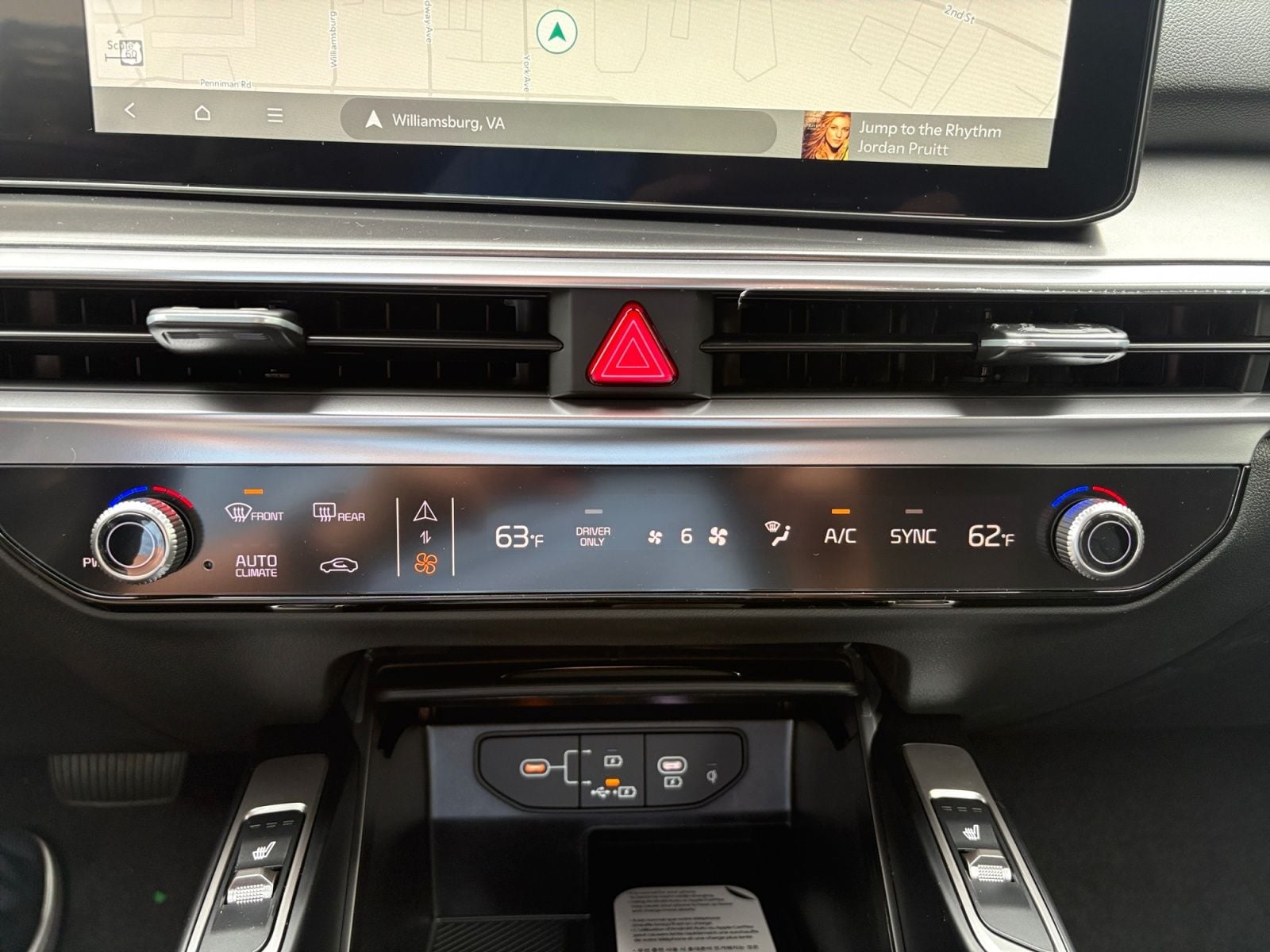 New 2026 Kia Sorento Hybrid EX - photo - 28