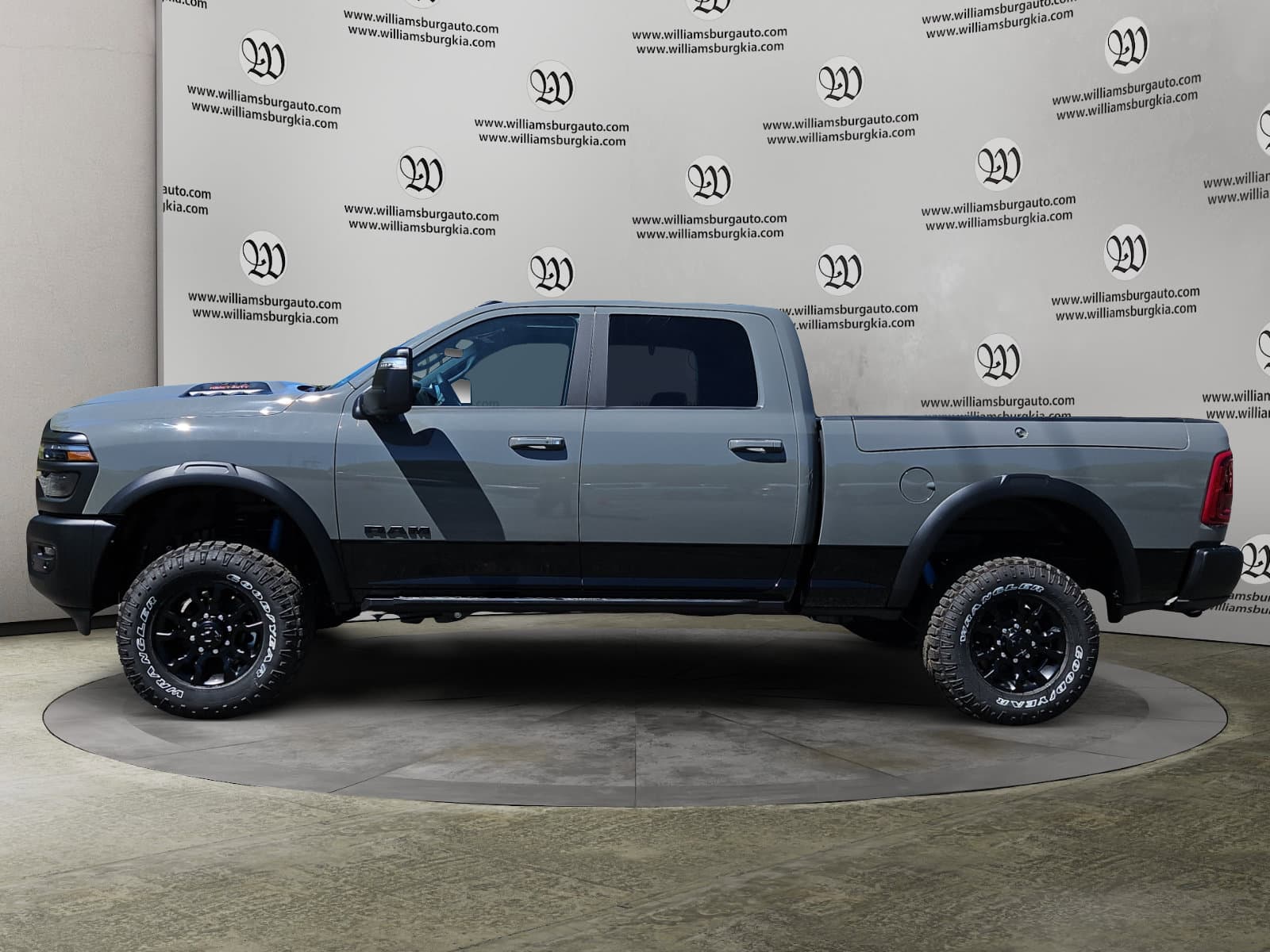 New 2026 Ram 2500 Power Wagon - photo - 1