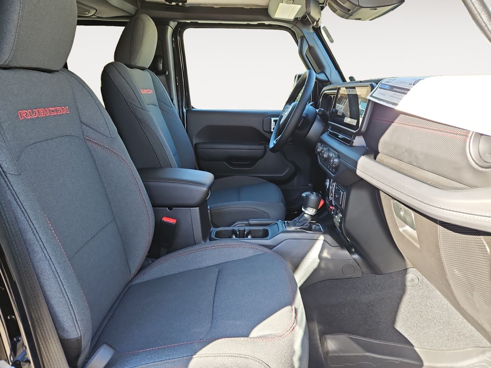 New 2026 Jeep Wrangler Rubicon - photo - 14