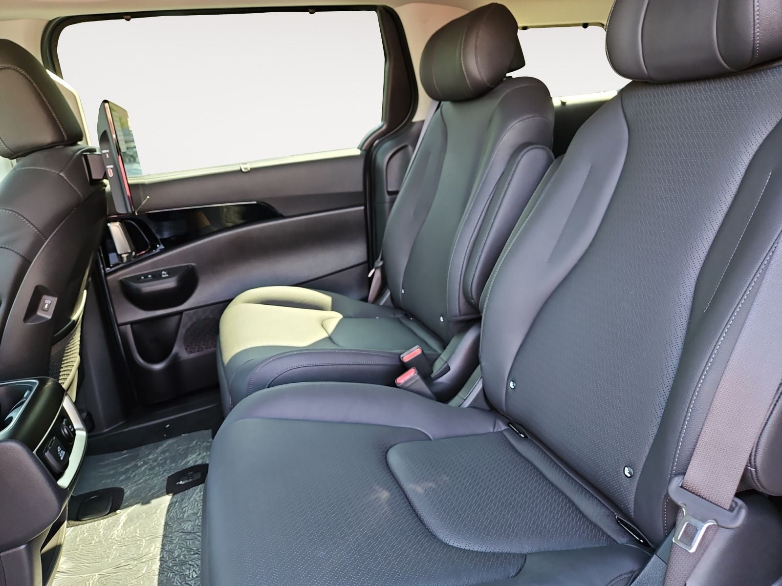 New 2027 Kia Carnival Hybrid SX Prestige - photo - 12