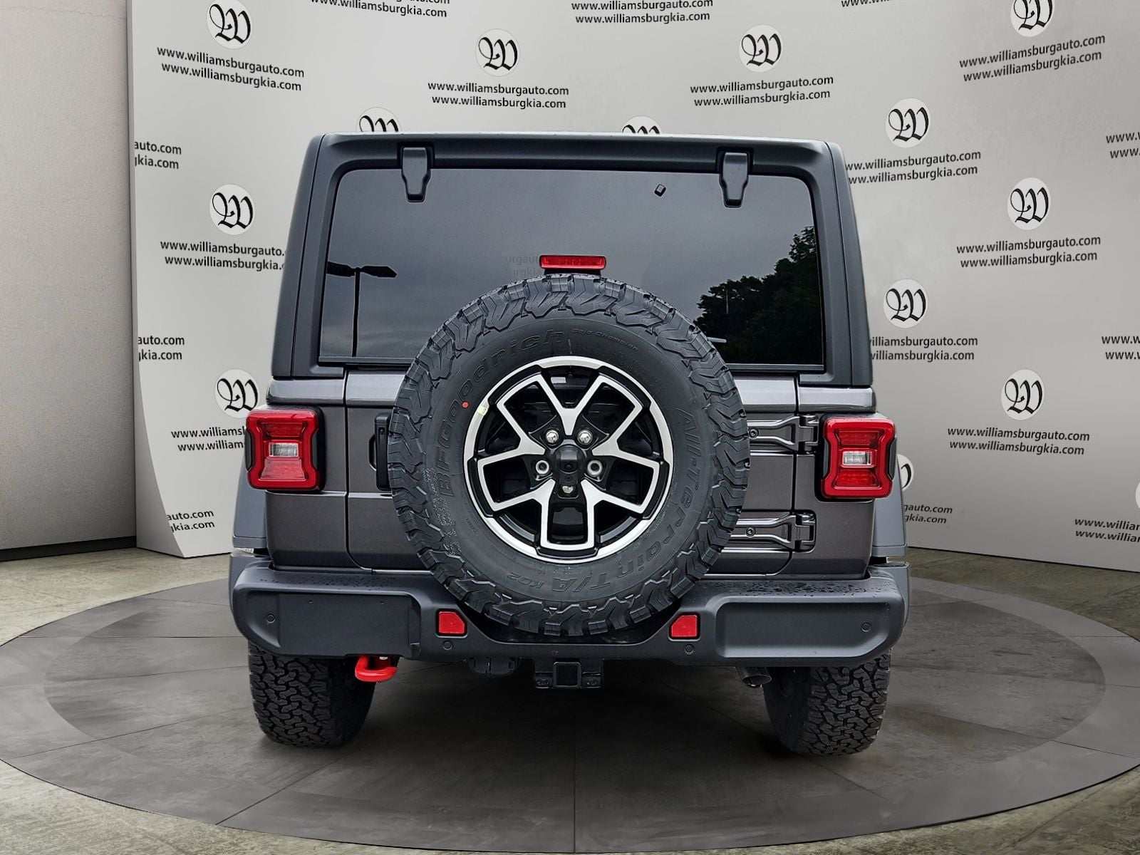 New 2026 Jeep Wrangler Rubicon - photo - 3