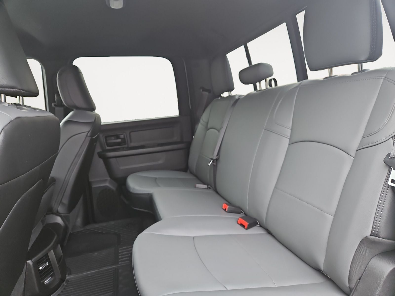 New 2026 Ram 2500 Tradesman - photo - 12
