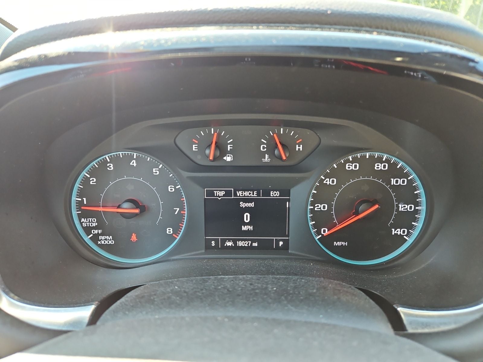 Pre-Owned 2023 Chevrolet Traverse LS - photo - 23