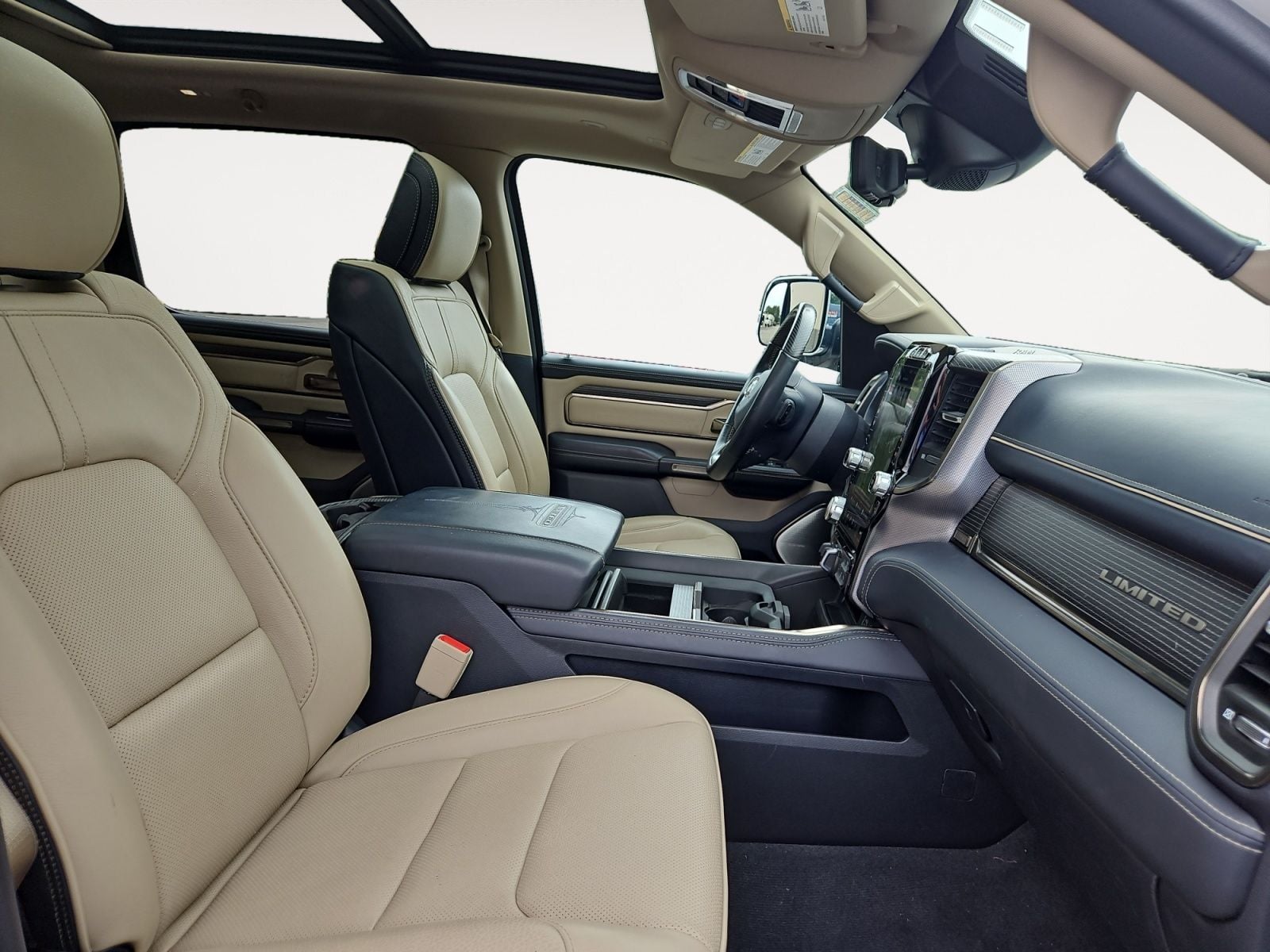 Pre-Owned 2021 Ram 1500 Limited - photo - 14
