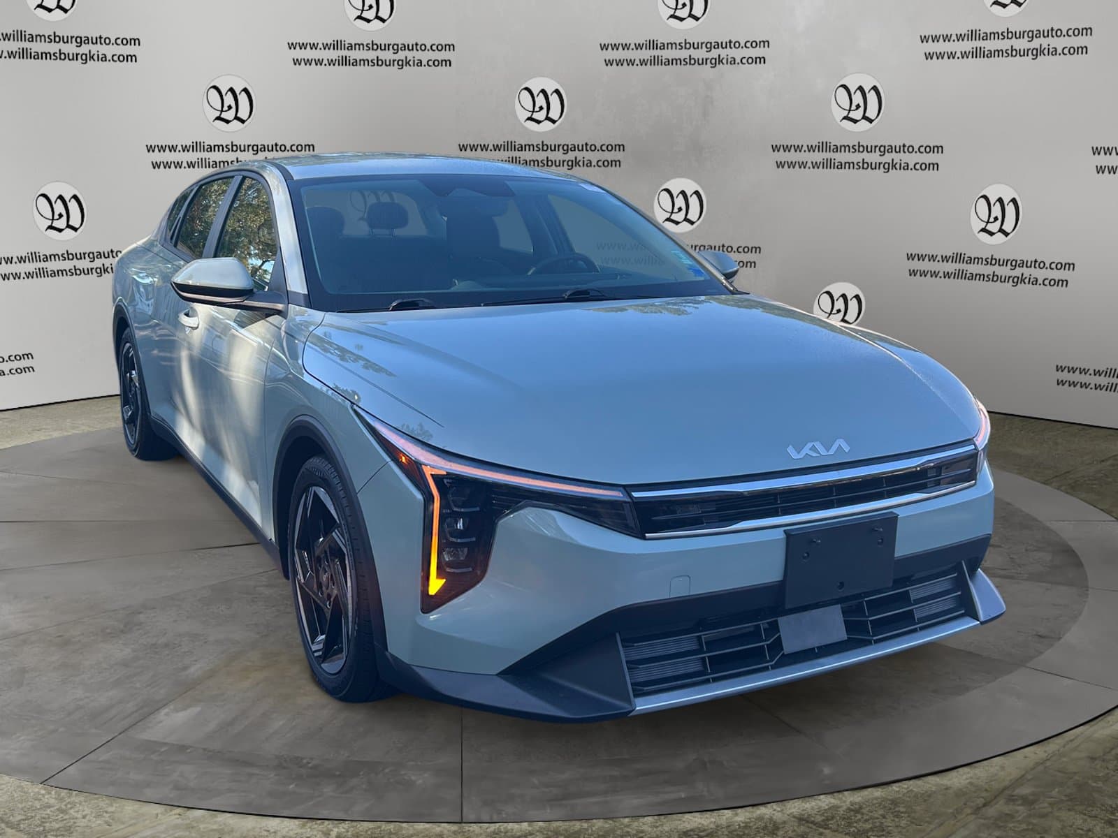 Pre-Owned 2025 Kia K4 EX - photo - 6