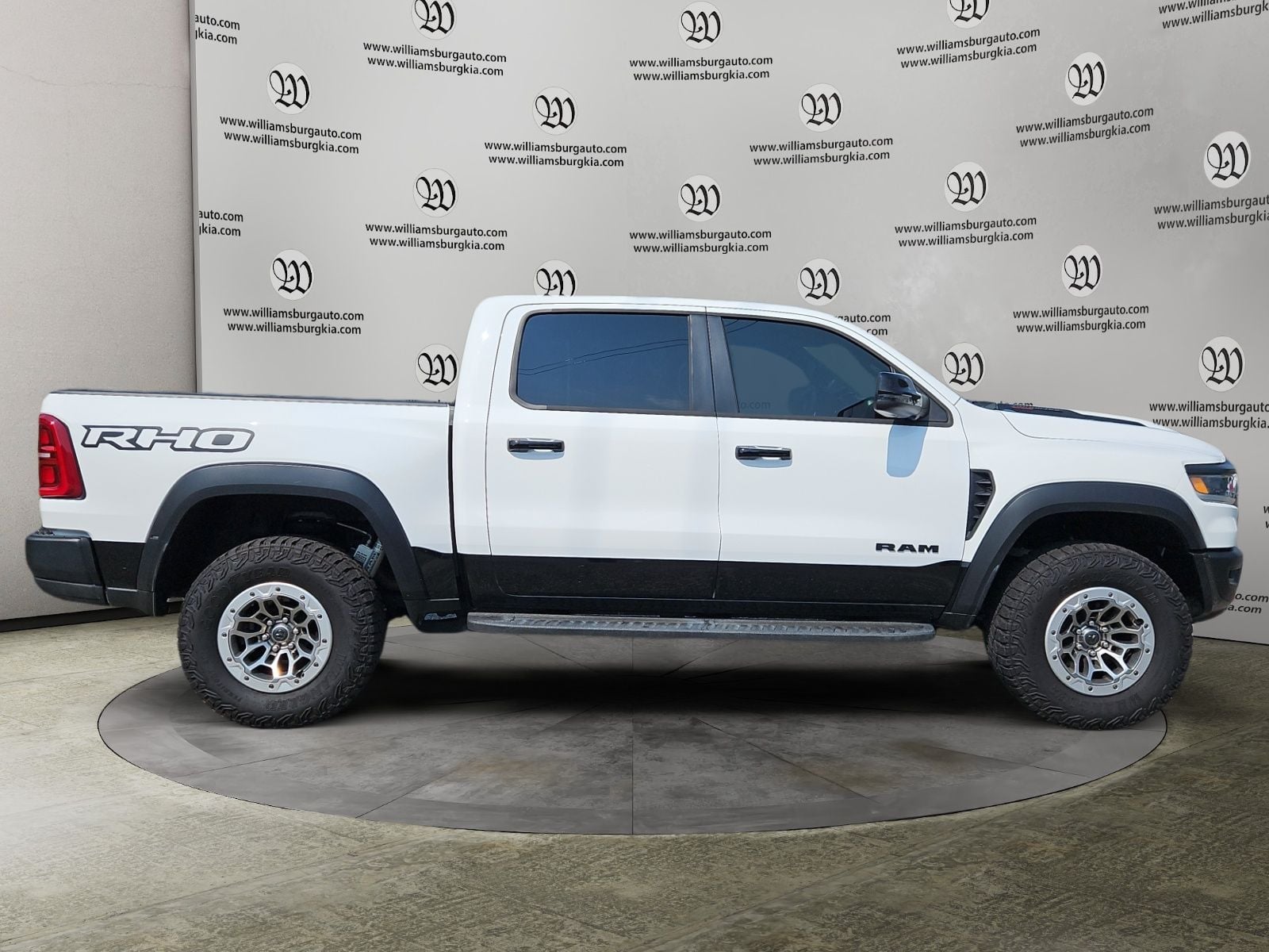 Pre-Owned 2025 Ram 1500 RHO - photo - 5