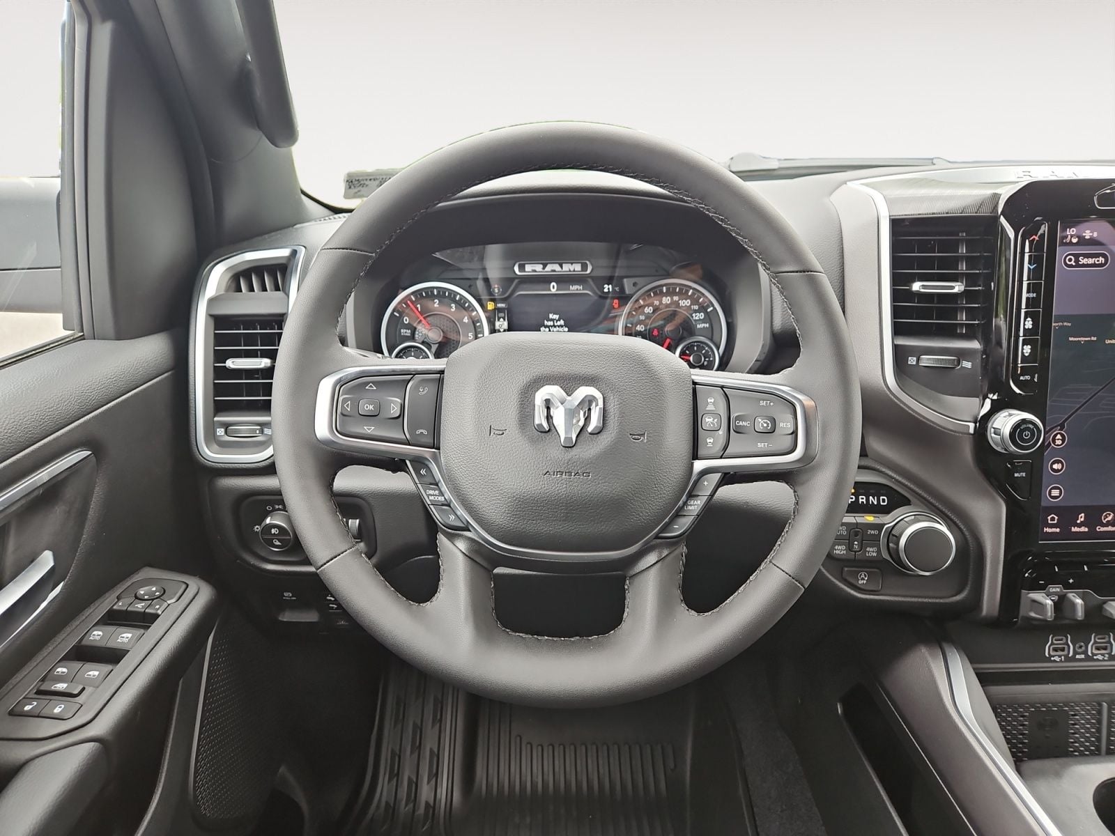 New 2026 Ram 1500 Big Horn/Lone Star - photo - 11