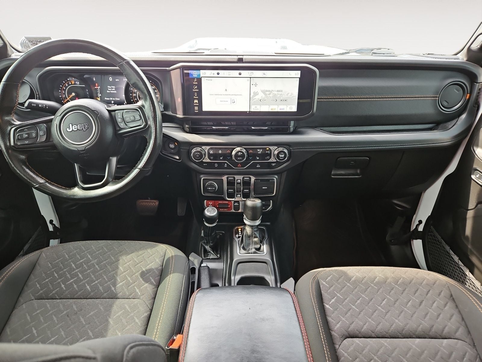 Pre-Owned 2024 Jeep Gladiator Mojave - photo - 9