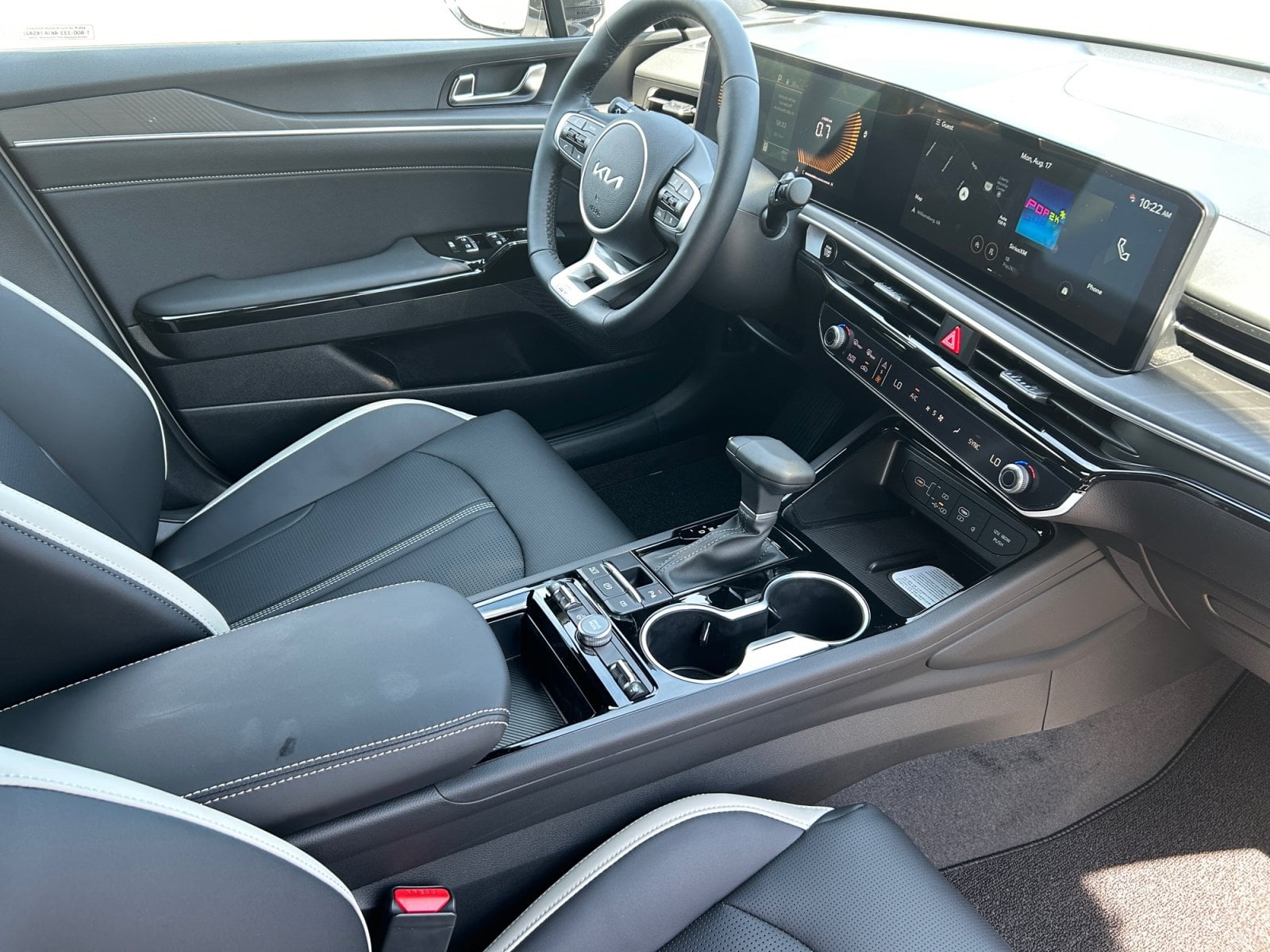 New 2026 Kia K5 GT-Line - photo - 28
