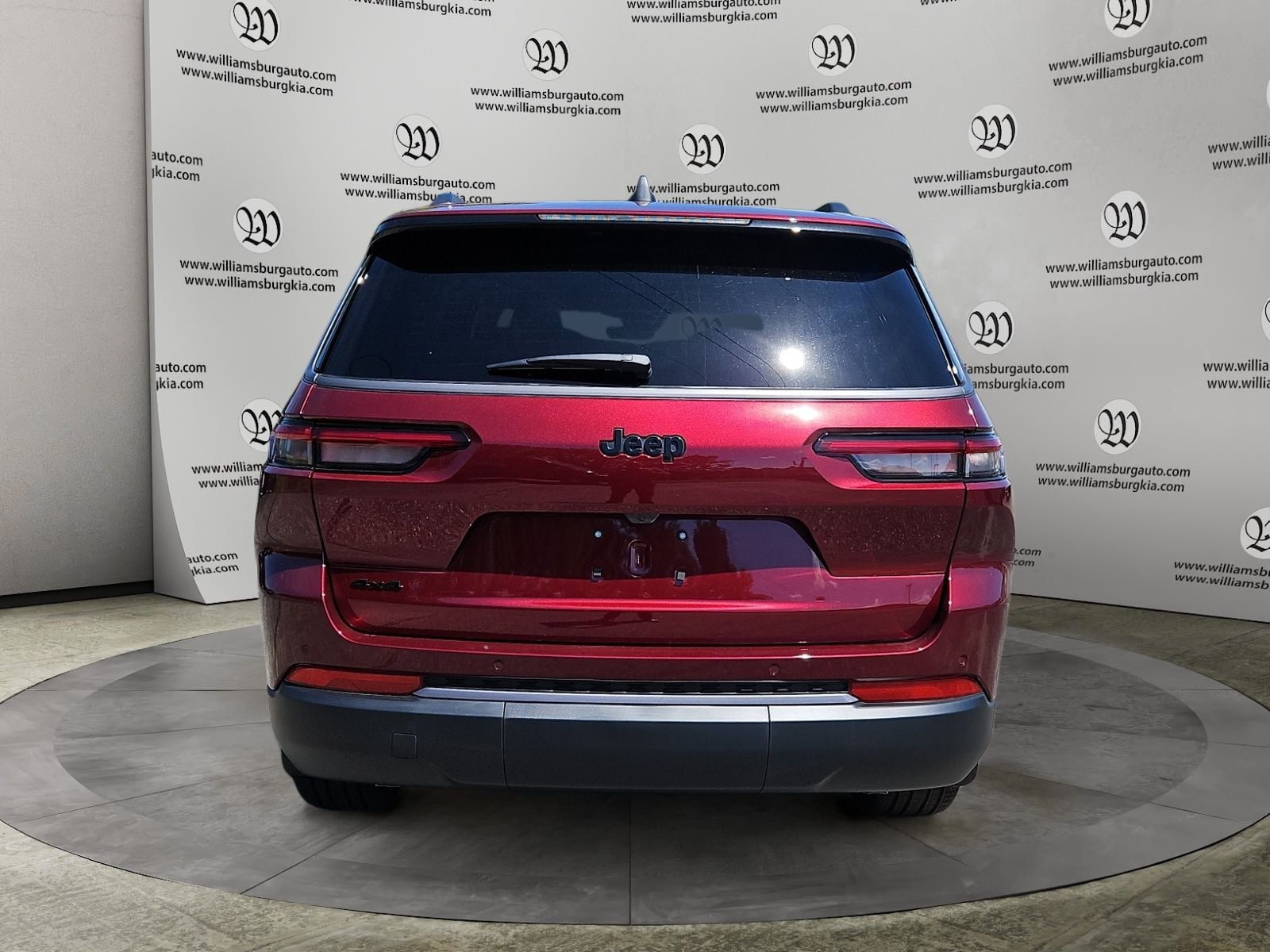 New 2026 Jeep Grand Cherokee L Limited - photo - 3