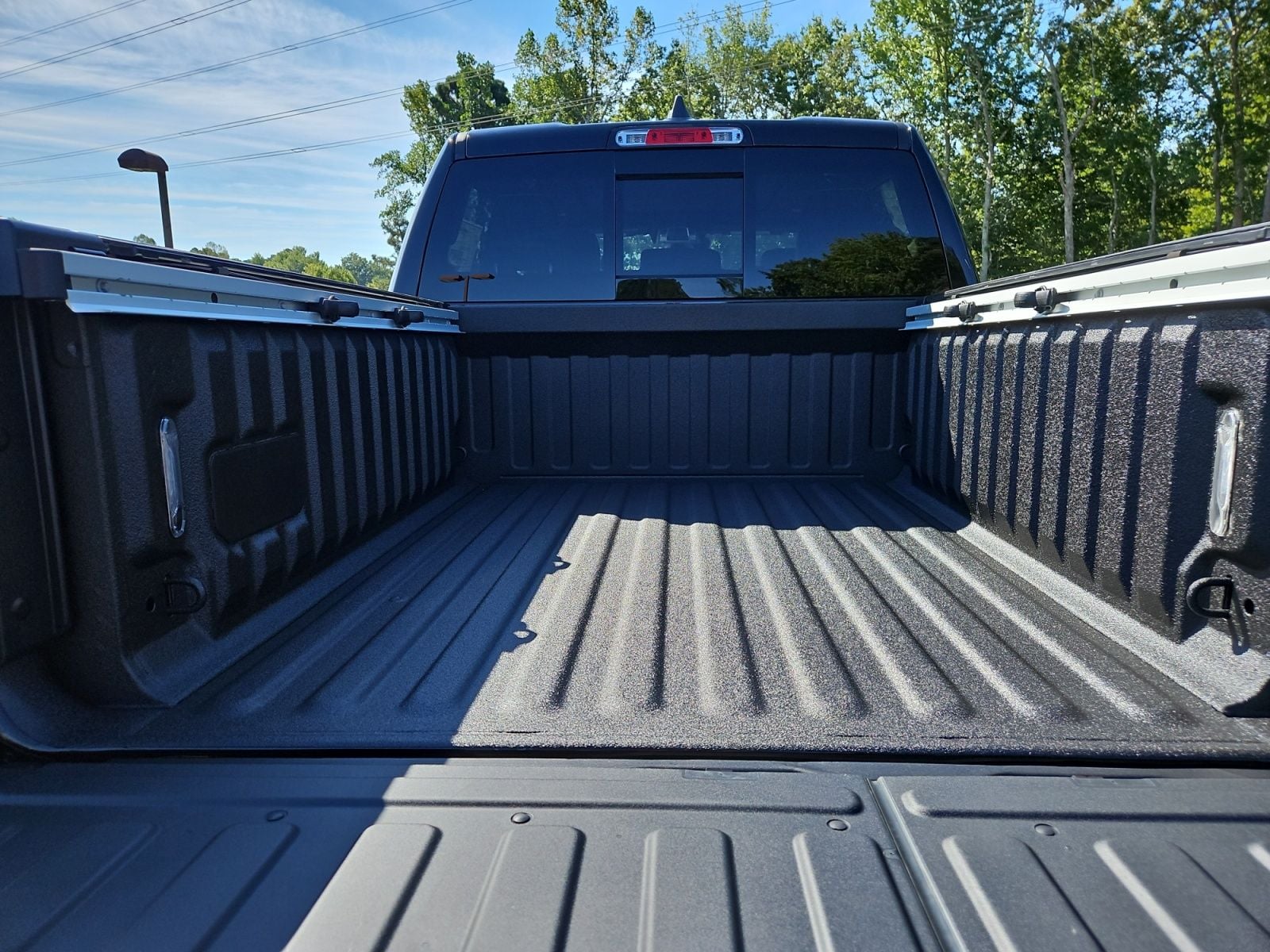 New 2027 Ram 1500 Laramie - photo - 18