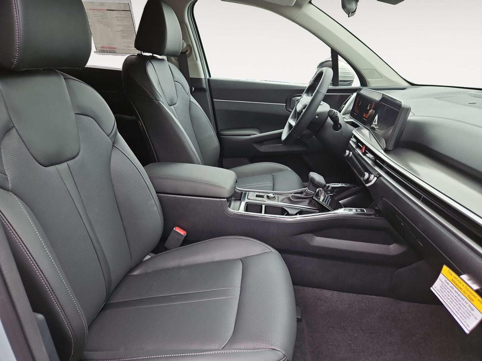 New 2026 Kia Sorento S - photo - 14