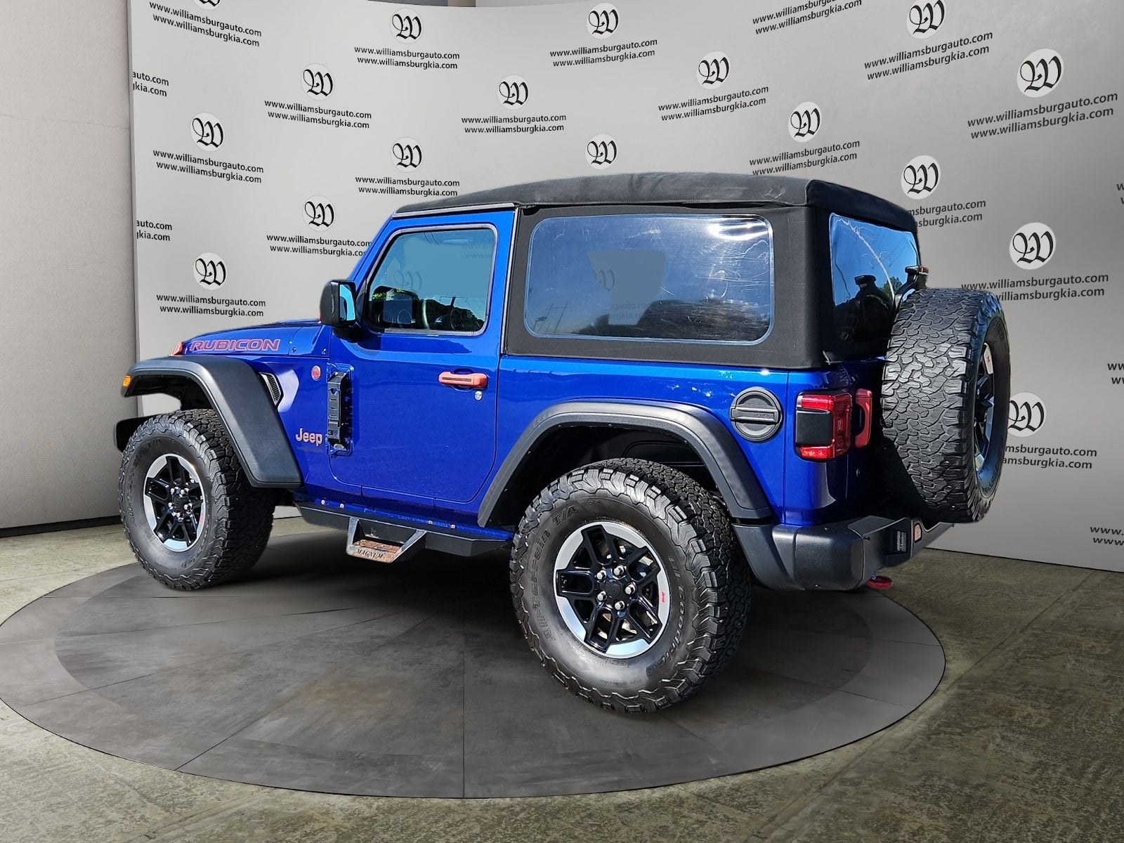 Pre-Owned 2019 Jeep Wrangler Rubicon - photo - 2
