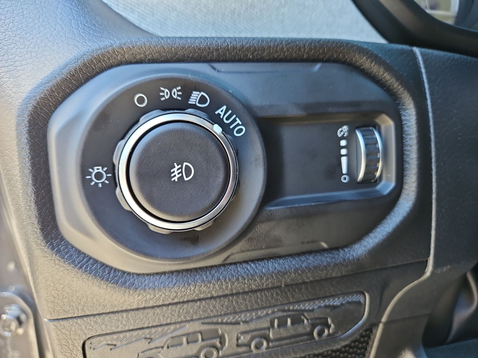 New 2026 Jeep Wrangler Sport S - photo - 22