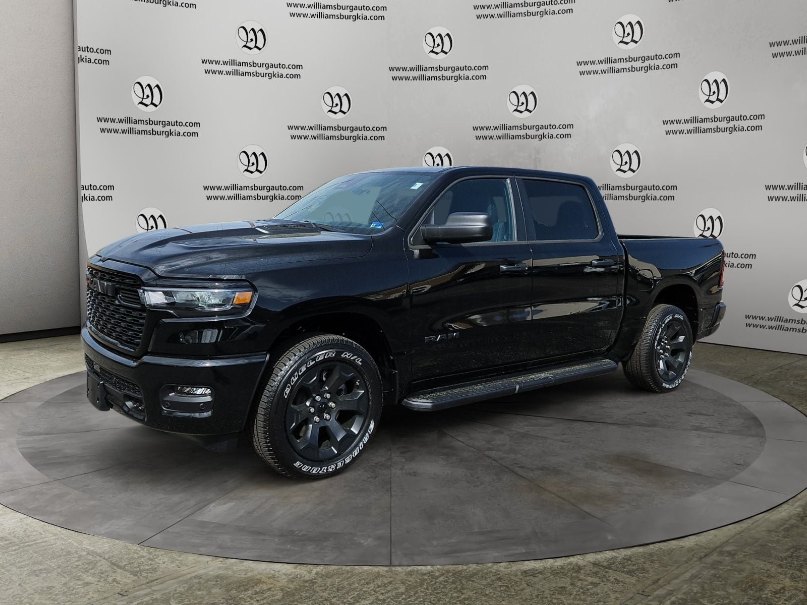 New 2026 Ram 1500 Express - photo - 0