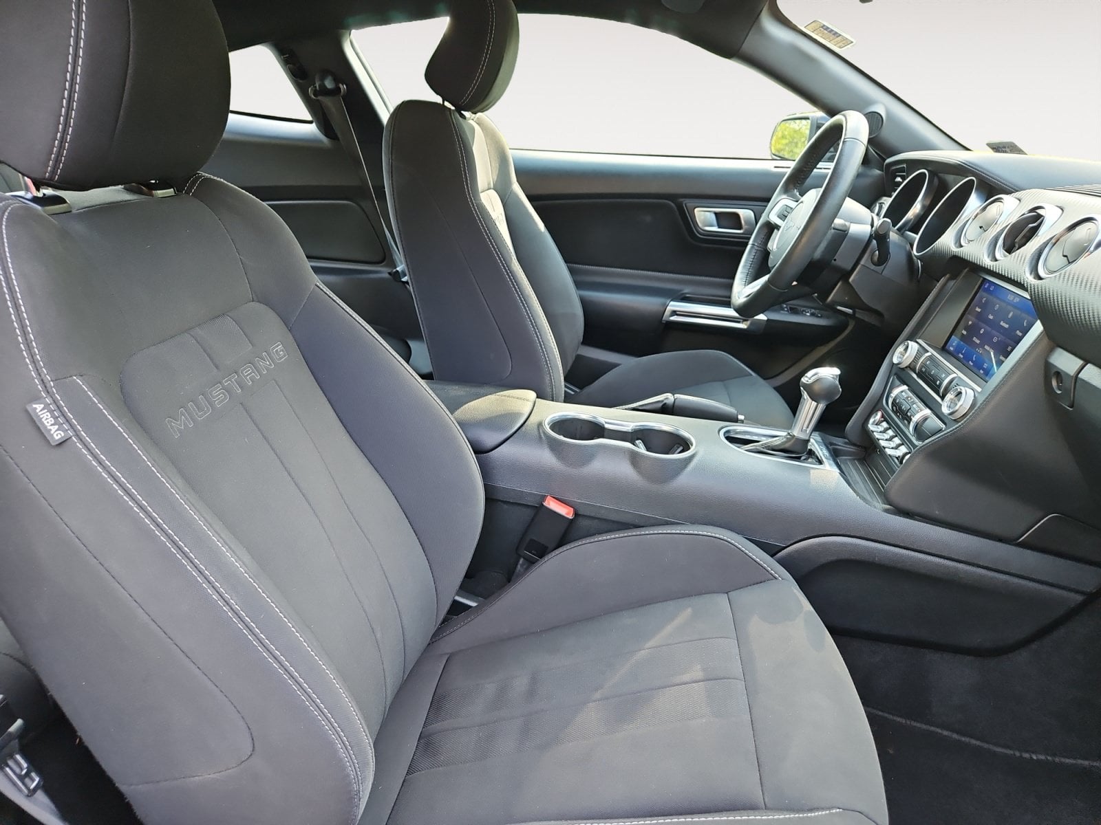 Pre-Owned 2023 Ford Mustang EcoBoost - photo - 14