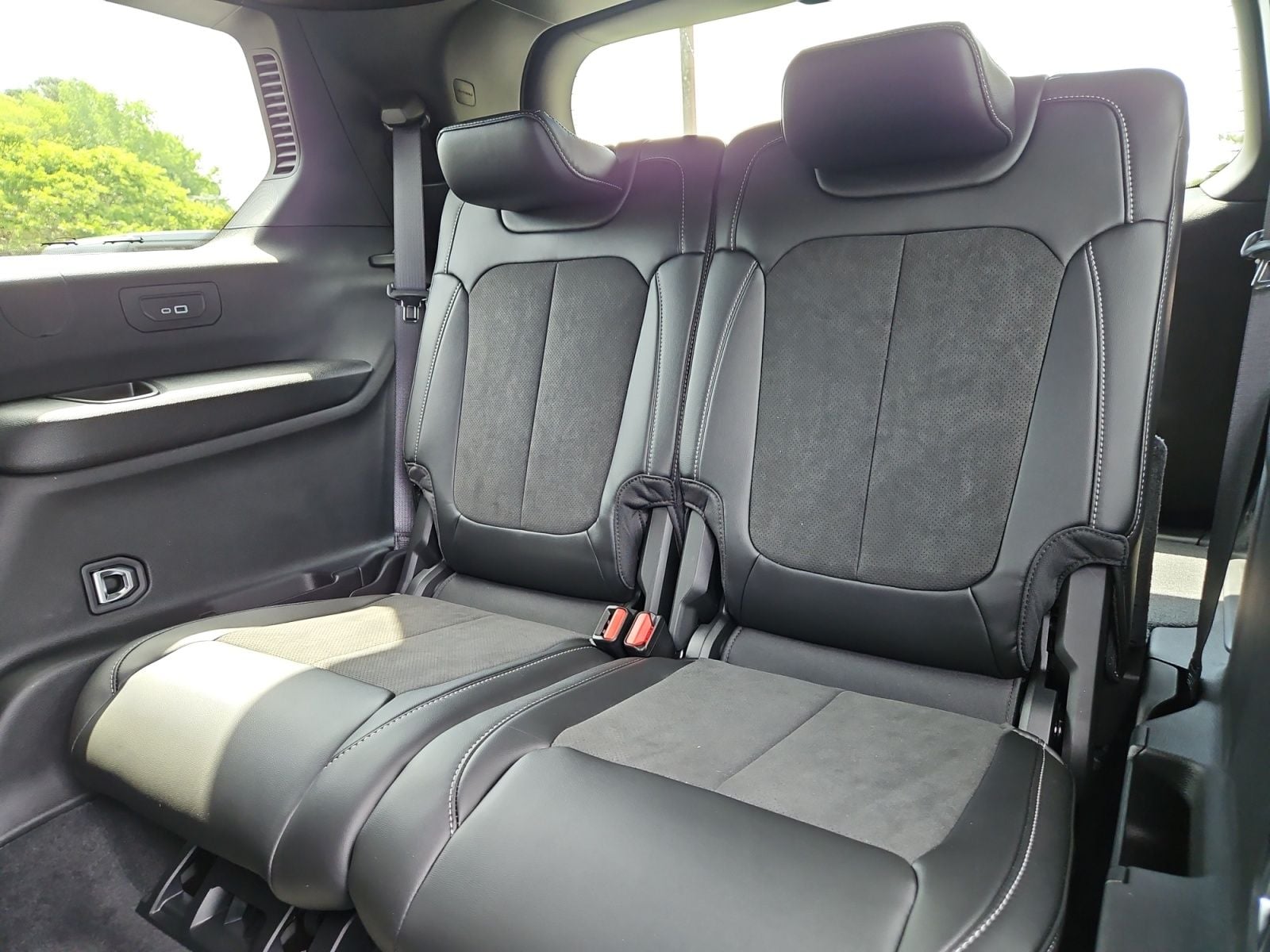 New 2026 Jeep Grand Cherokee L Altitude - photo - 19