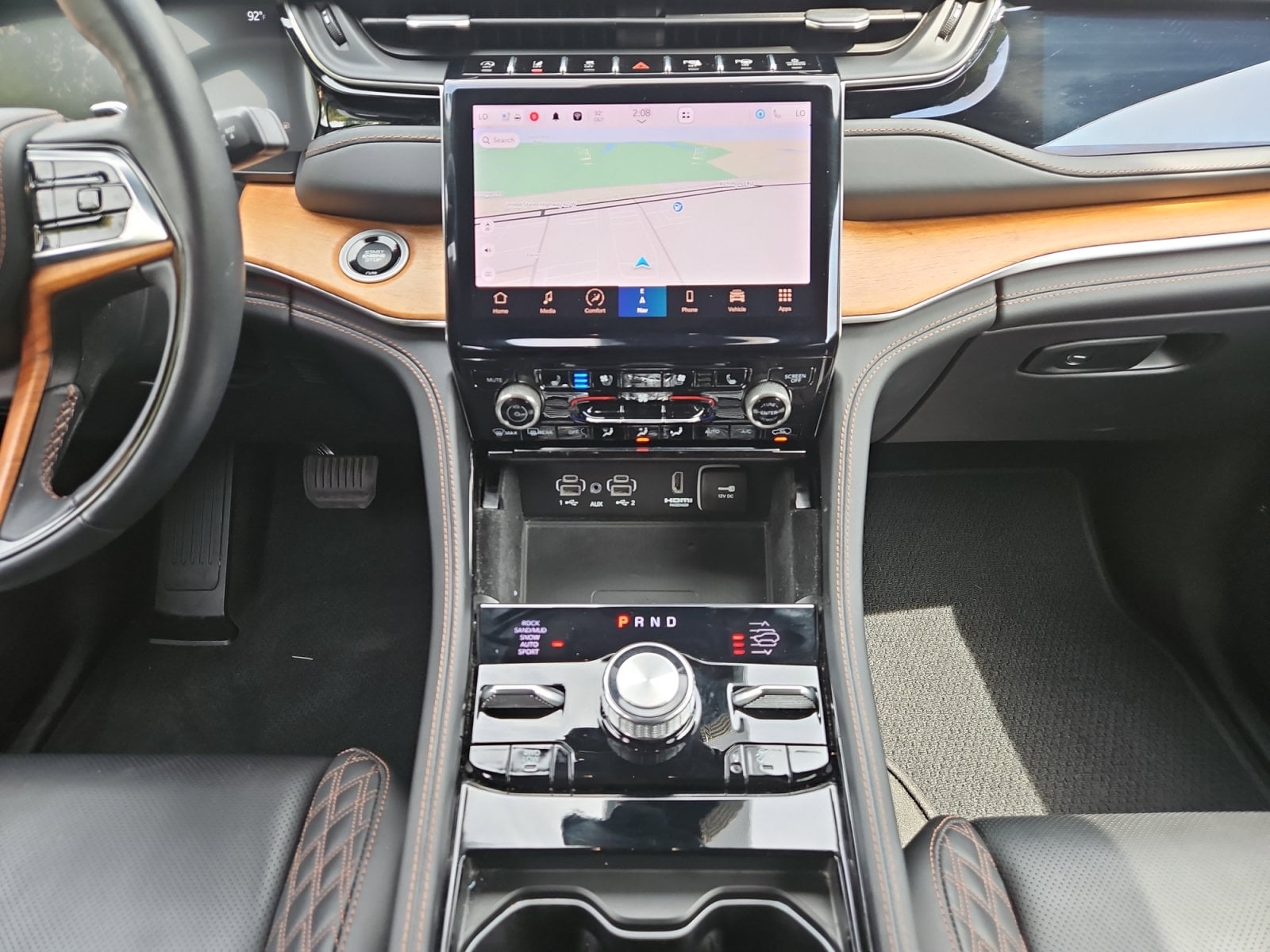 Pre-Owned 2022 Jeep Grand Cherokee L Summit - photo - 10