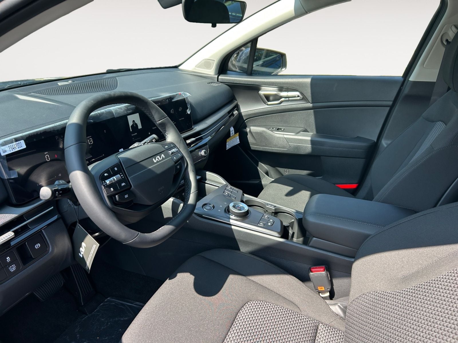 New 2027 Kia Sportage Hybrid S - photo - 8