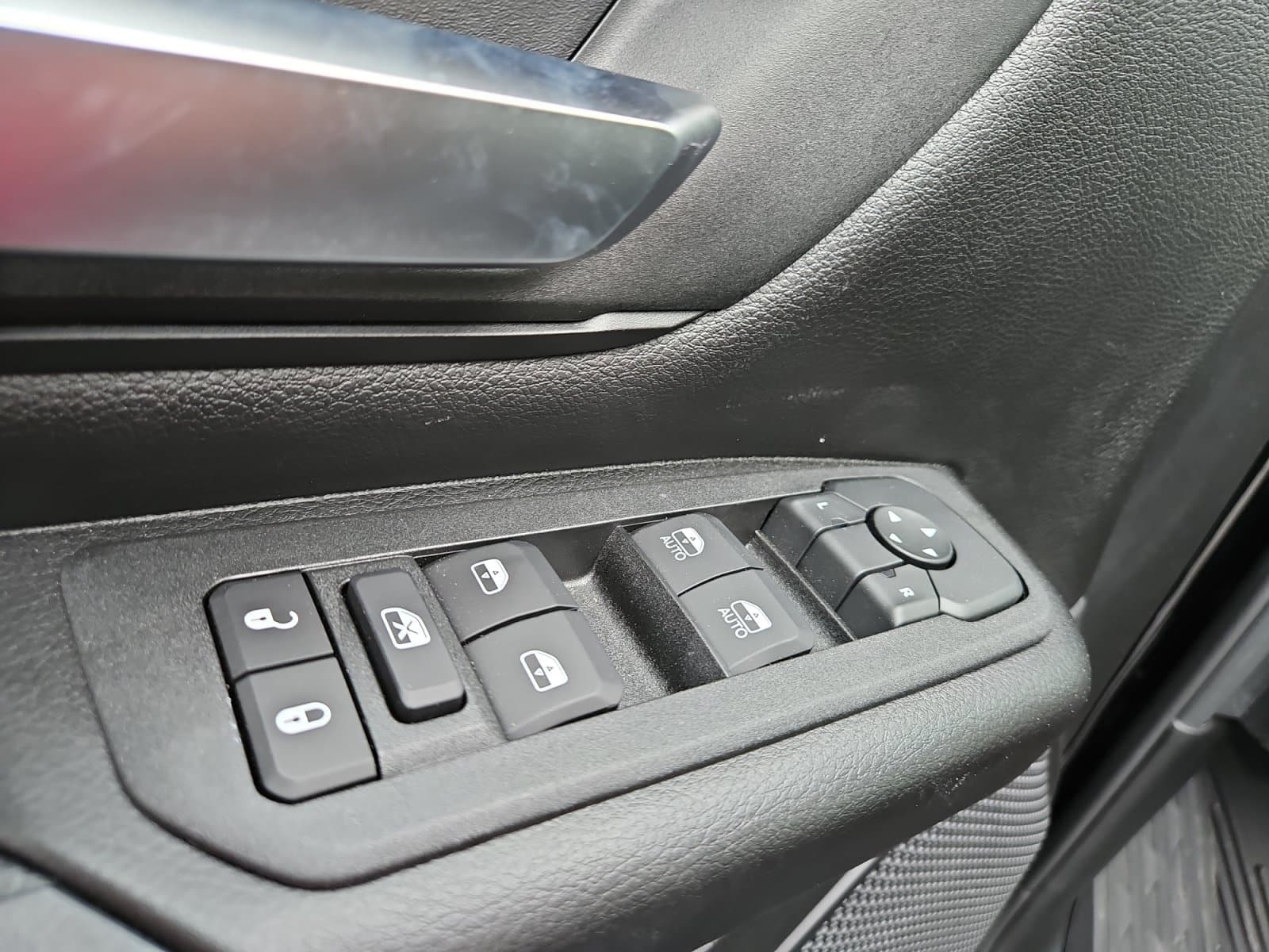 New 2026 Ram 1500 Tradesman - photo - 21