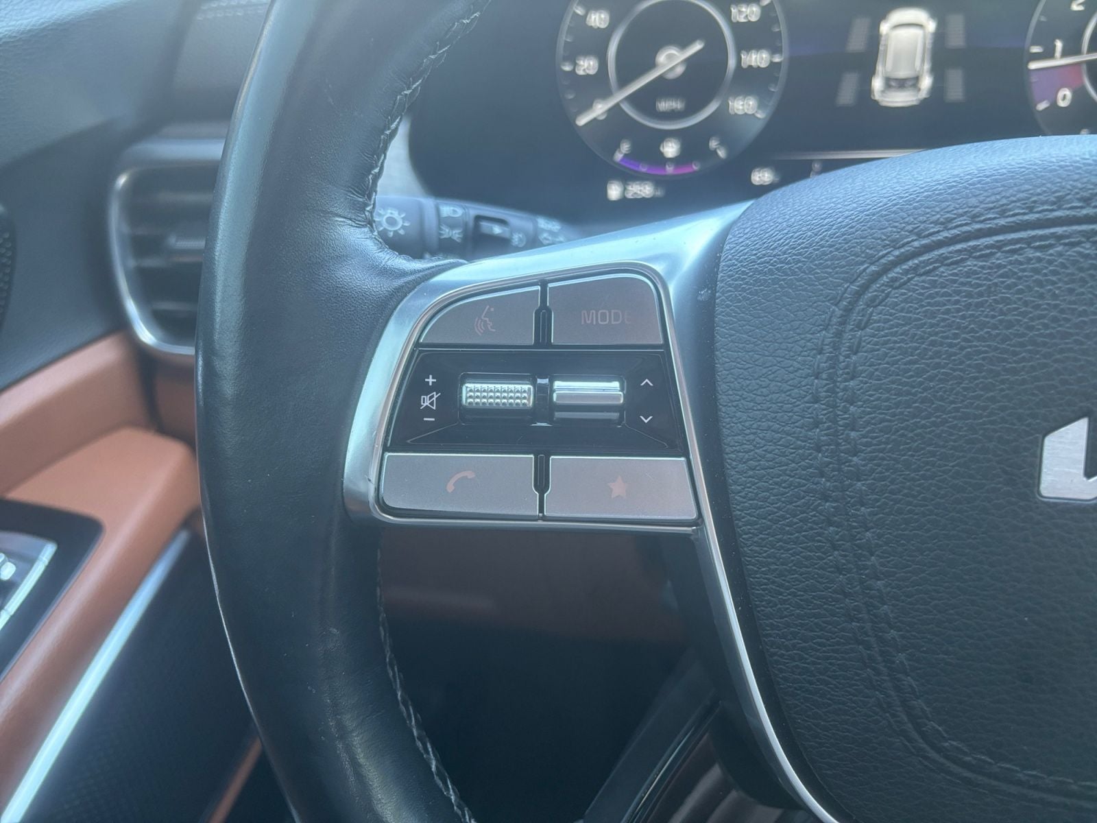 Pre-Owned 2024 Kia Telluride SX-Prestige X-Line - photo - 21