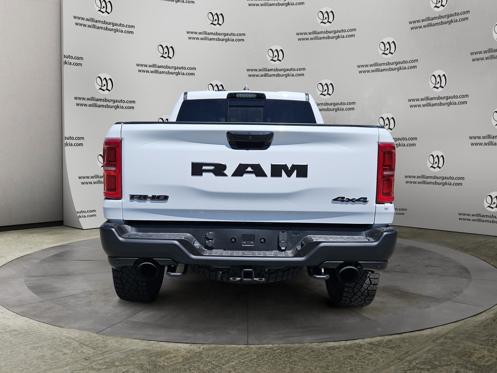 New 2026 Ram 1500 RHO - photo - 3
