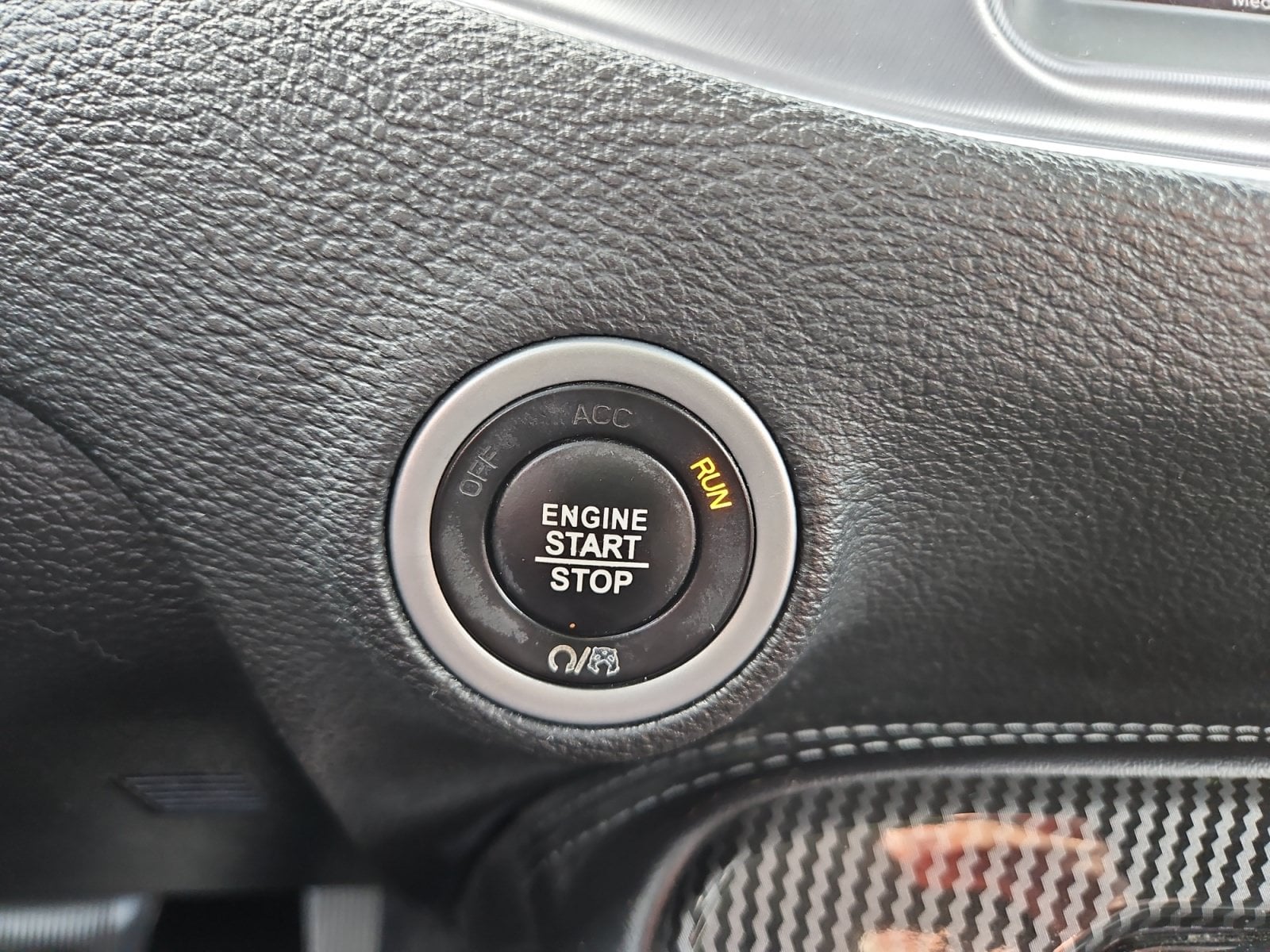 Pre-Owned 2021 Dodge Challenger R/T - photo - 25