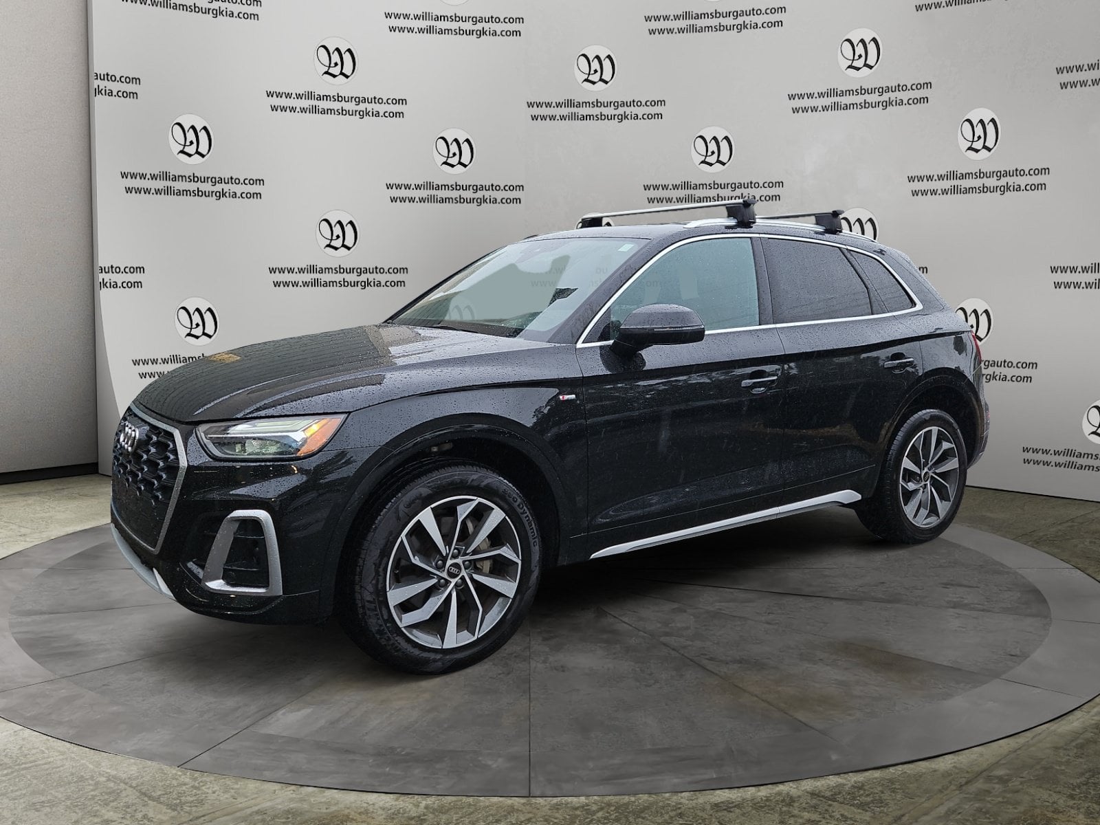 Pre-Owned 2024 Audi Q5 45 S line Premium - photo - 0