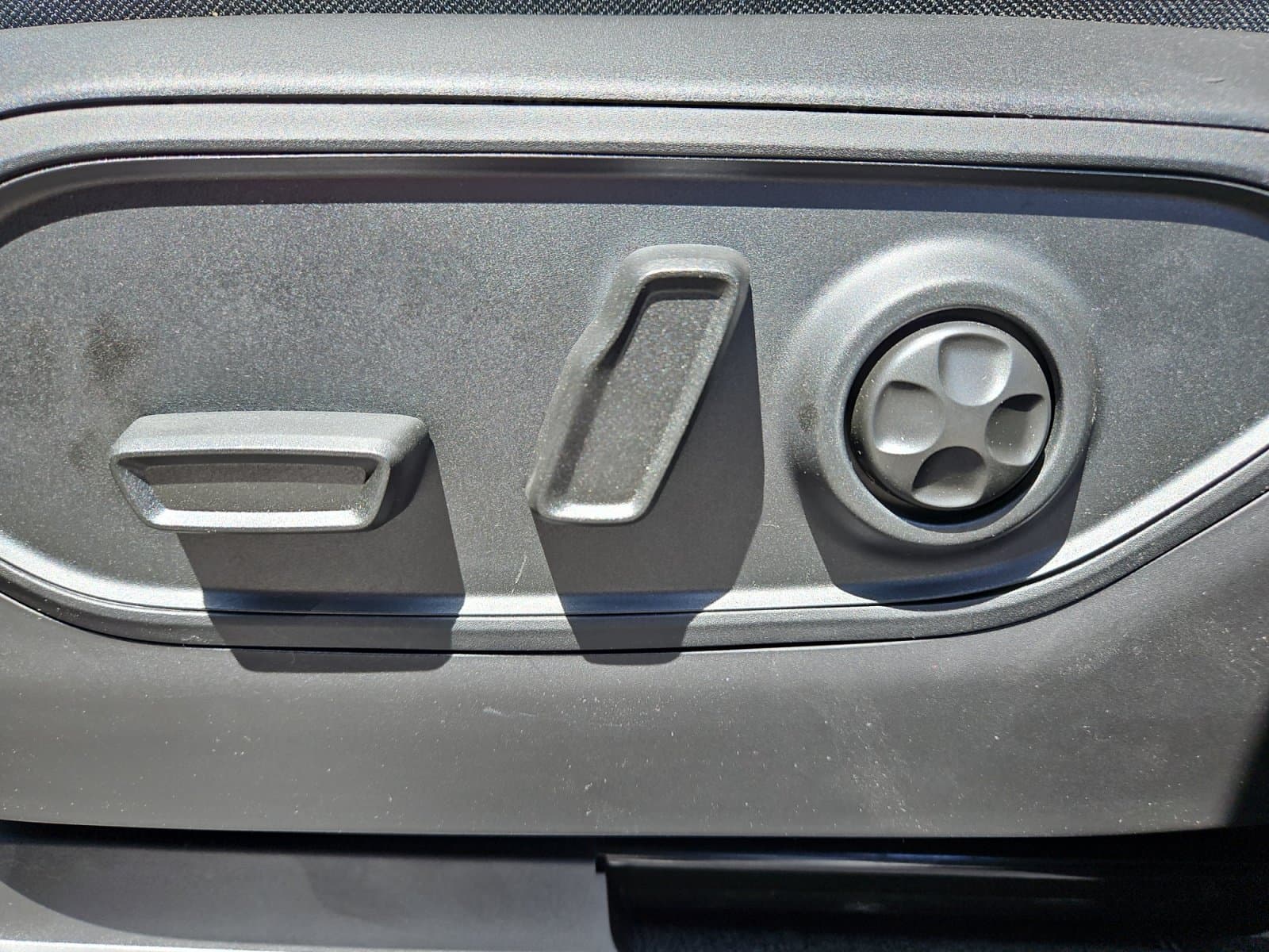 New 2026 Jeep Grand Cherokee L Limited - photo - 20