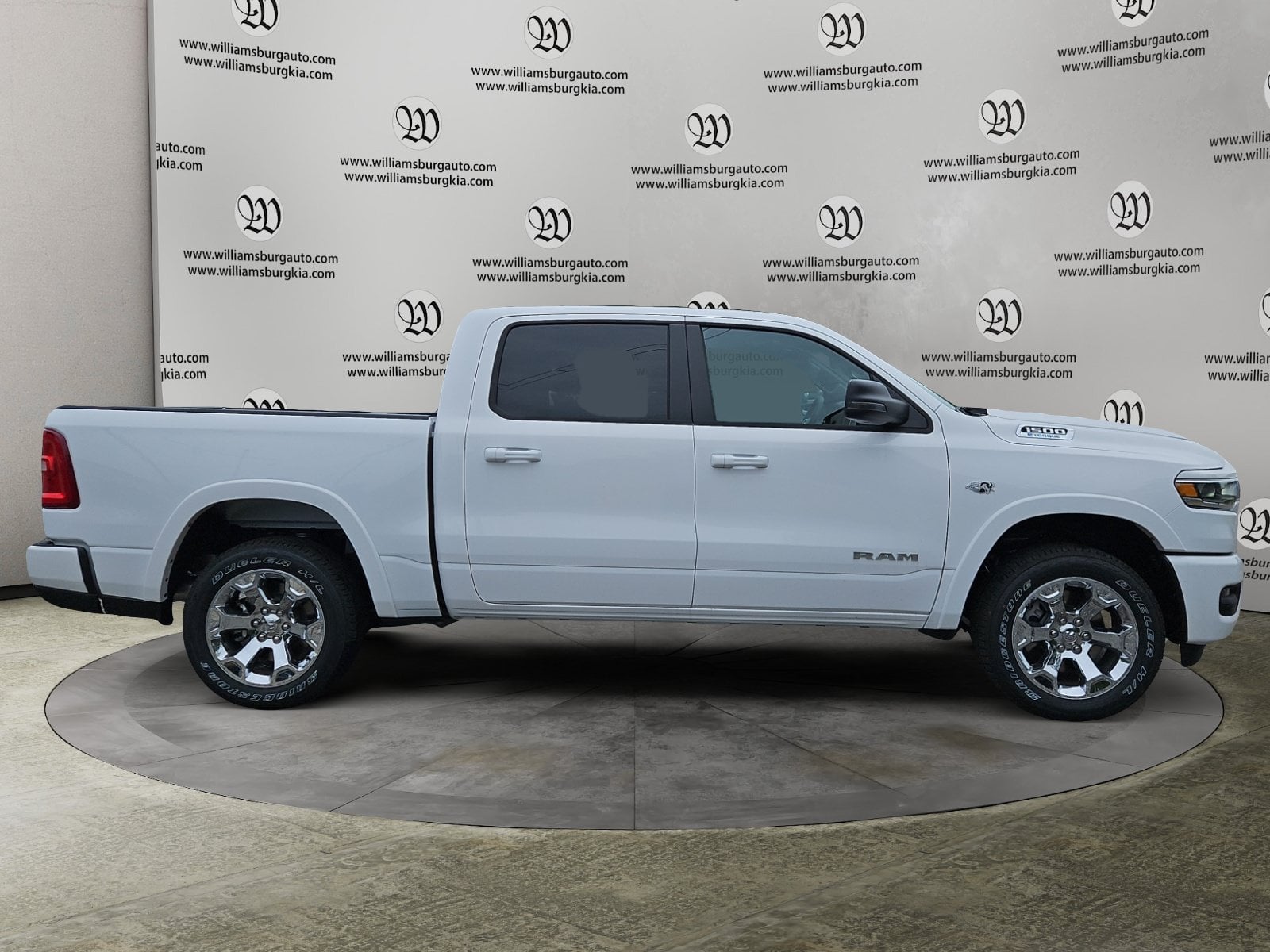 New 2026 Ram 1500 Big Horn/Lone Star - photo - 5