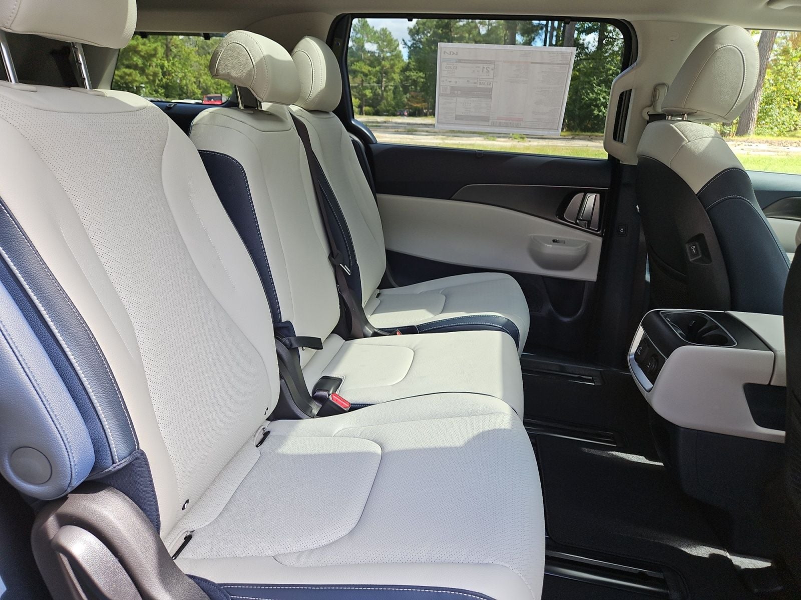 New 2026 Kia Carnival SX Prestige - photo - 16