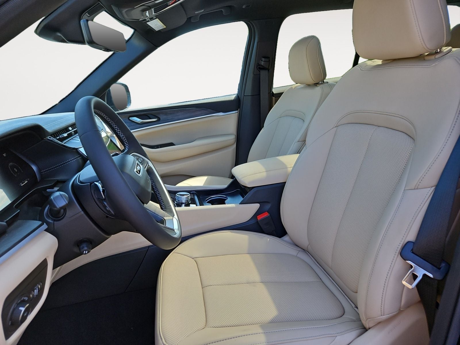 New 2027 Jeep Grand Cherokee Limited - photo - 8