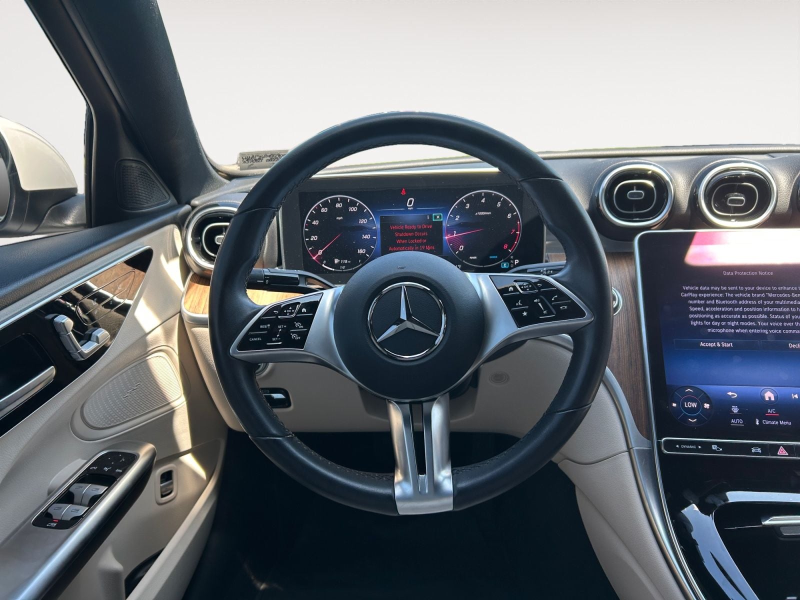 Pre-Owned 2024 Mercedes-Benz C-Class C 300 - photo - 11