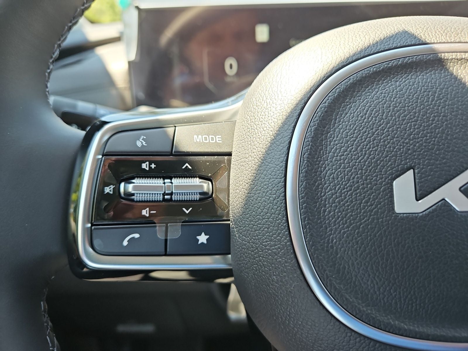 New 2026 Kia Carnival Hybrid SX Prestige - photo - 24