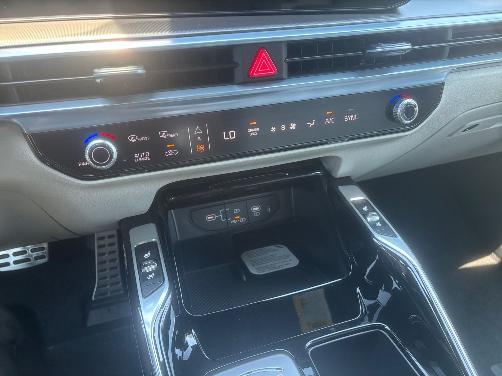 New 2026 Kia Sorento Hybrid X-Line SX Prestige - photo - 26