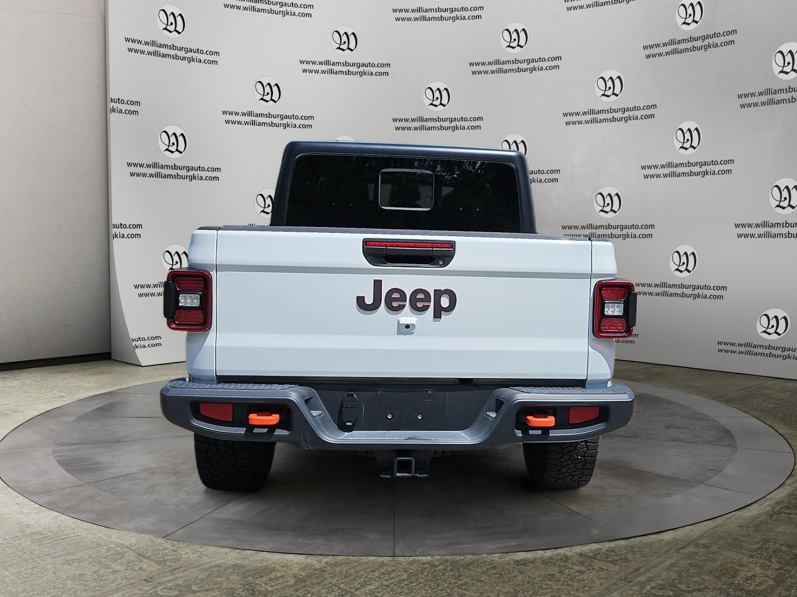 Pre-Owned 2026 Jeep Gladiator Mojave - photo - 3