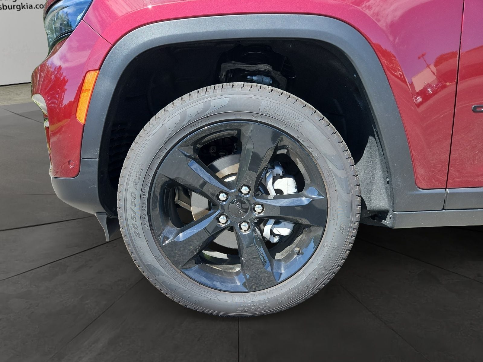 Pre-Owned 2025 Jeep Grand Cherokee Limited - photo - 13