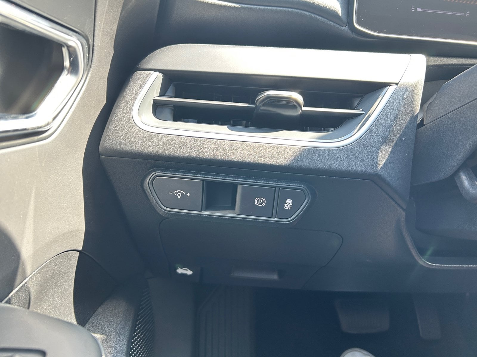 New 2026 Kia K4 EX - photo - 16