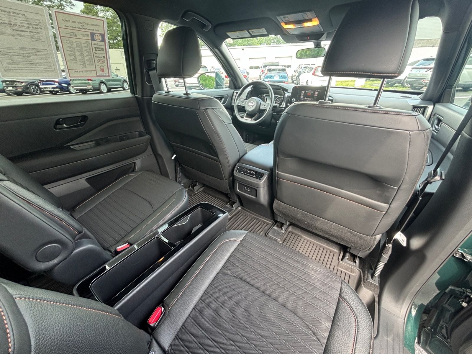 Pre-Owned 2025 Nissan Pathfinder Rock Creek - photo - 18