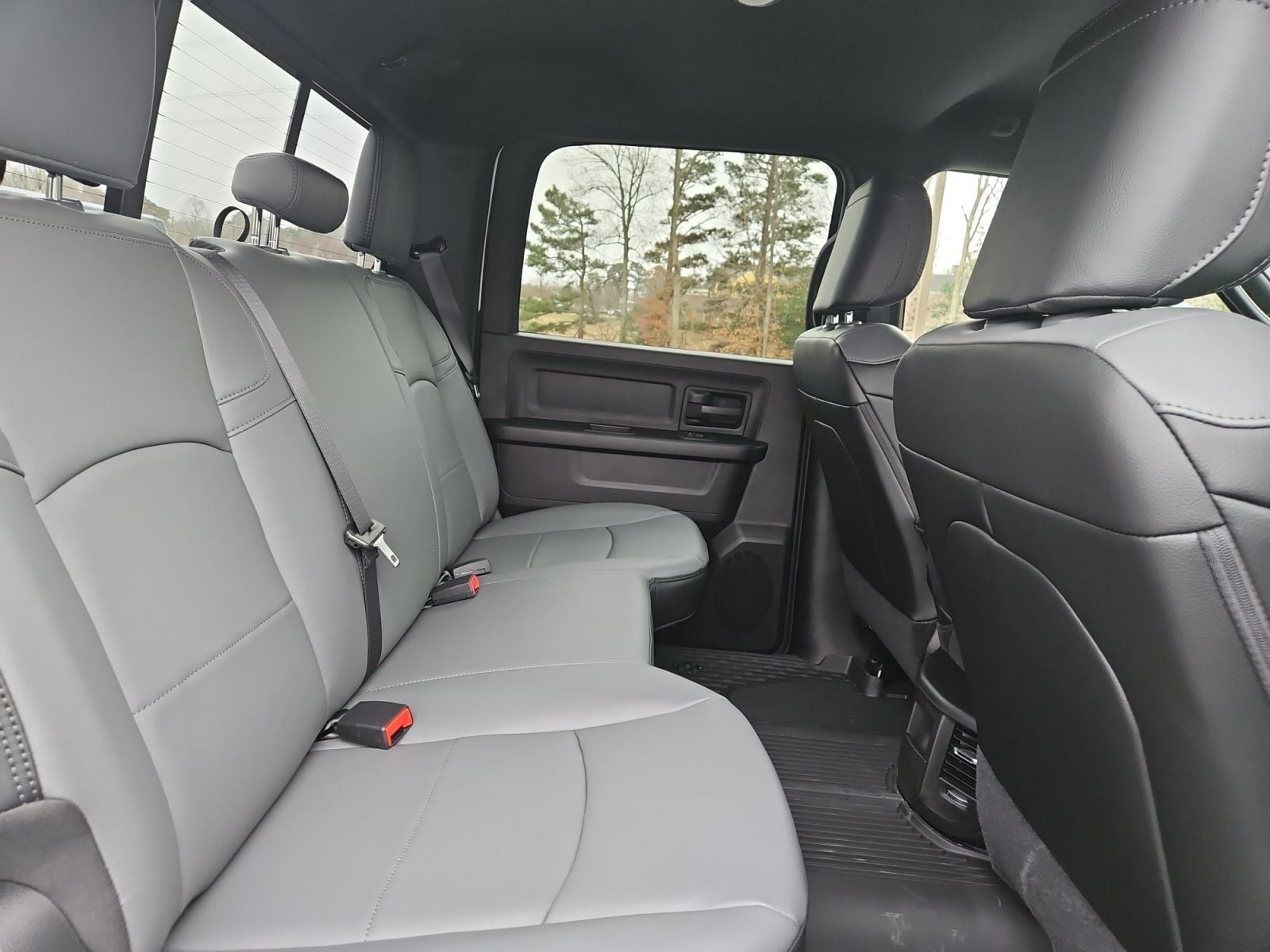 New 2026 Ram 2500 Tradesman - photo - 16