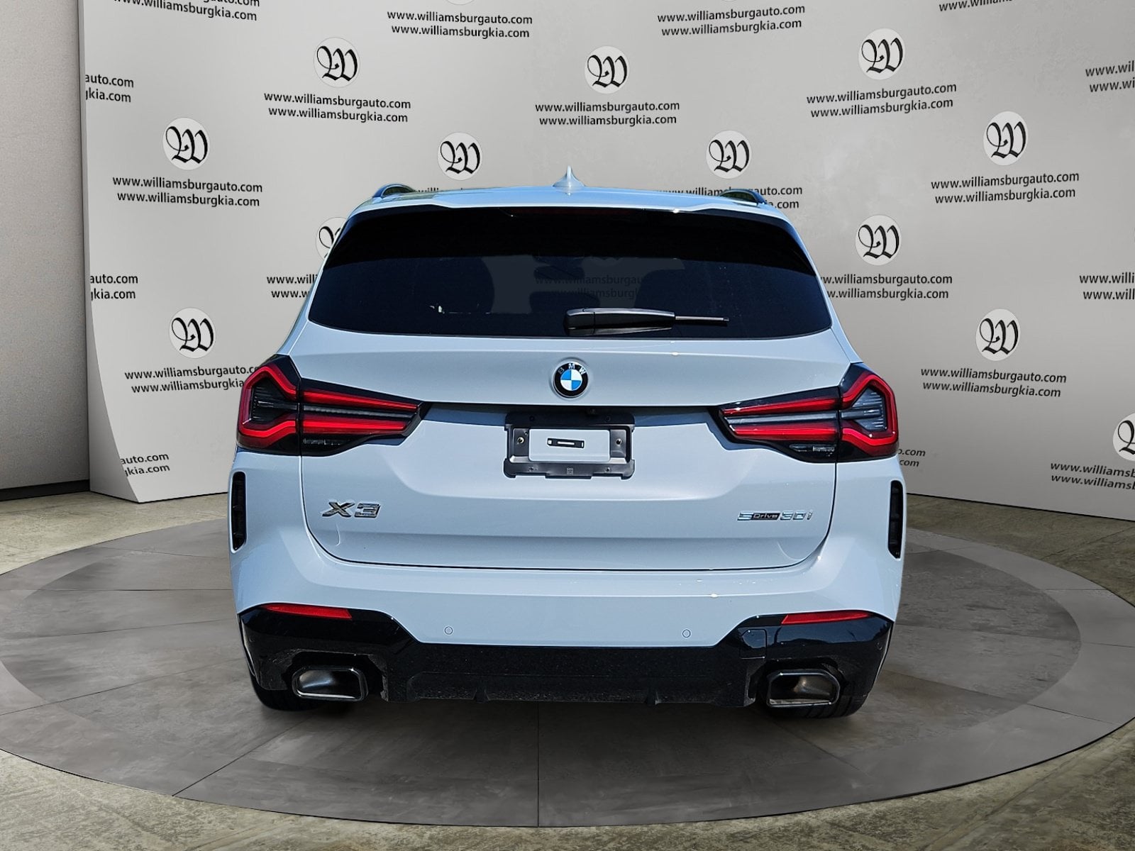 Pre-Owned 2024 BMW X3 sDrive30i - photo - 3