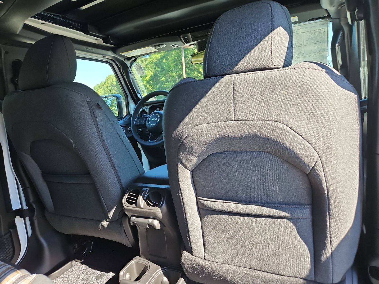 New 2026 Jeep Wrangler 85th Anniversary Edition - photo - 17