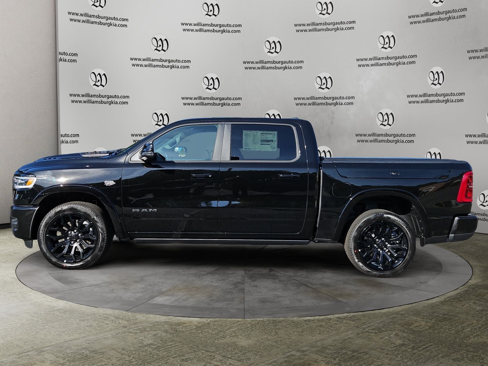 2027 Ram 1500 Limited Photo in Williamsburg VA 23185