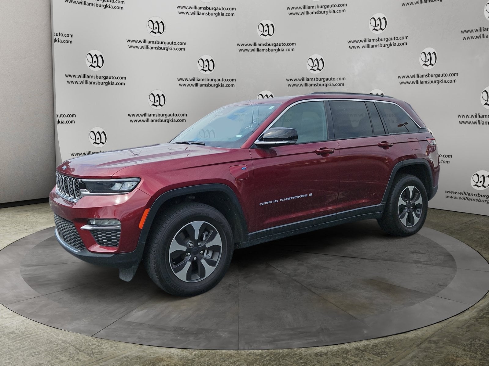 2024 Jeep Grand Cherokee 4xe Photo in Williamsburg VA 23185